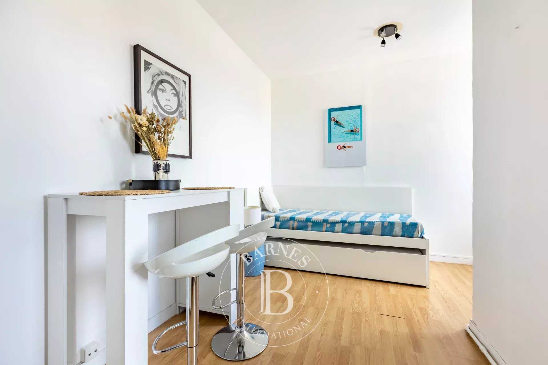 Appartement Paris 75016  -  ref 86131917 (picture 2)