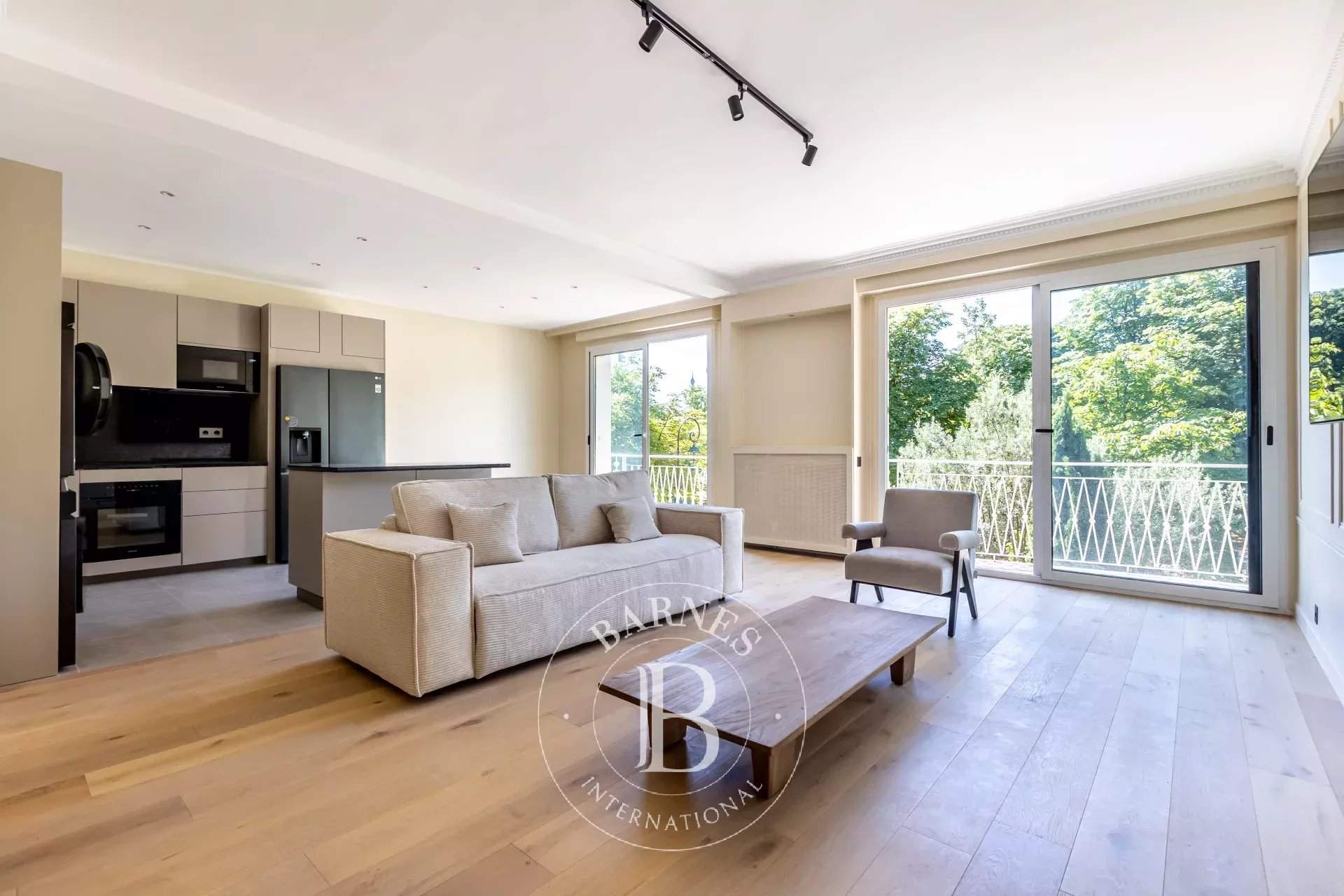 Paris  - Apartment 2 Bedrooms - picture 3