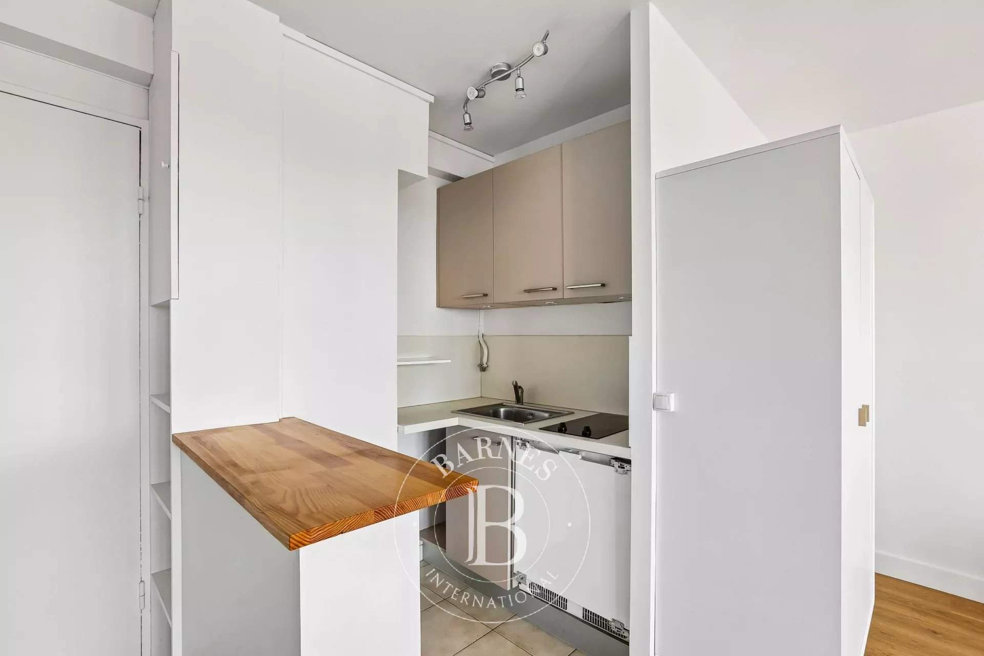 Paris  - Apartment  - picture 5