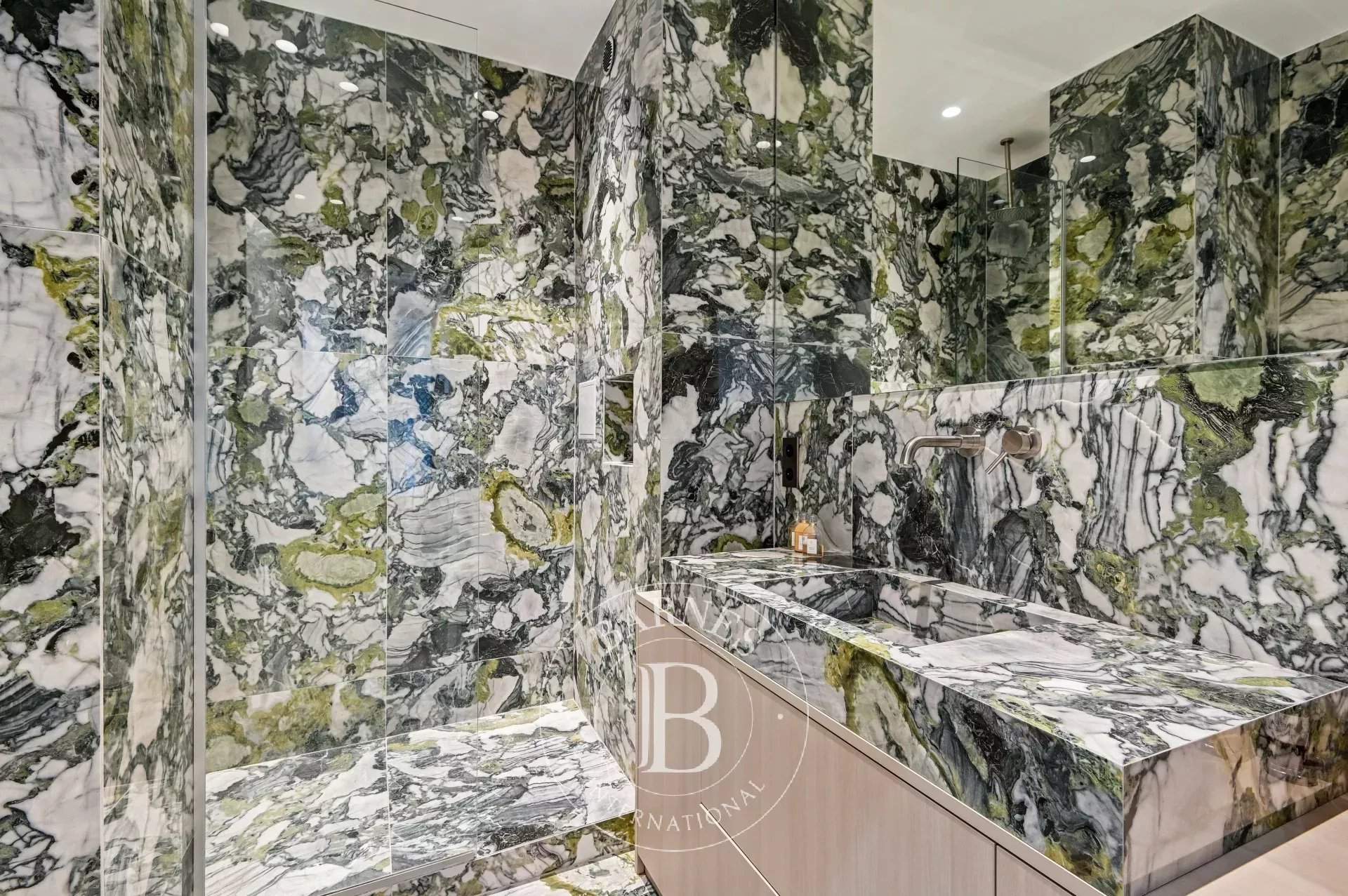 Paris  - Apartment 2 Bedrooms - picture 5