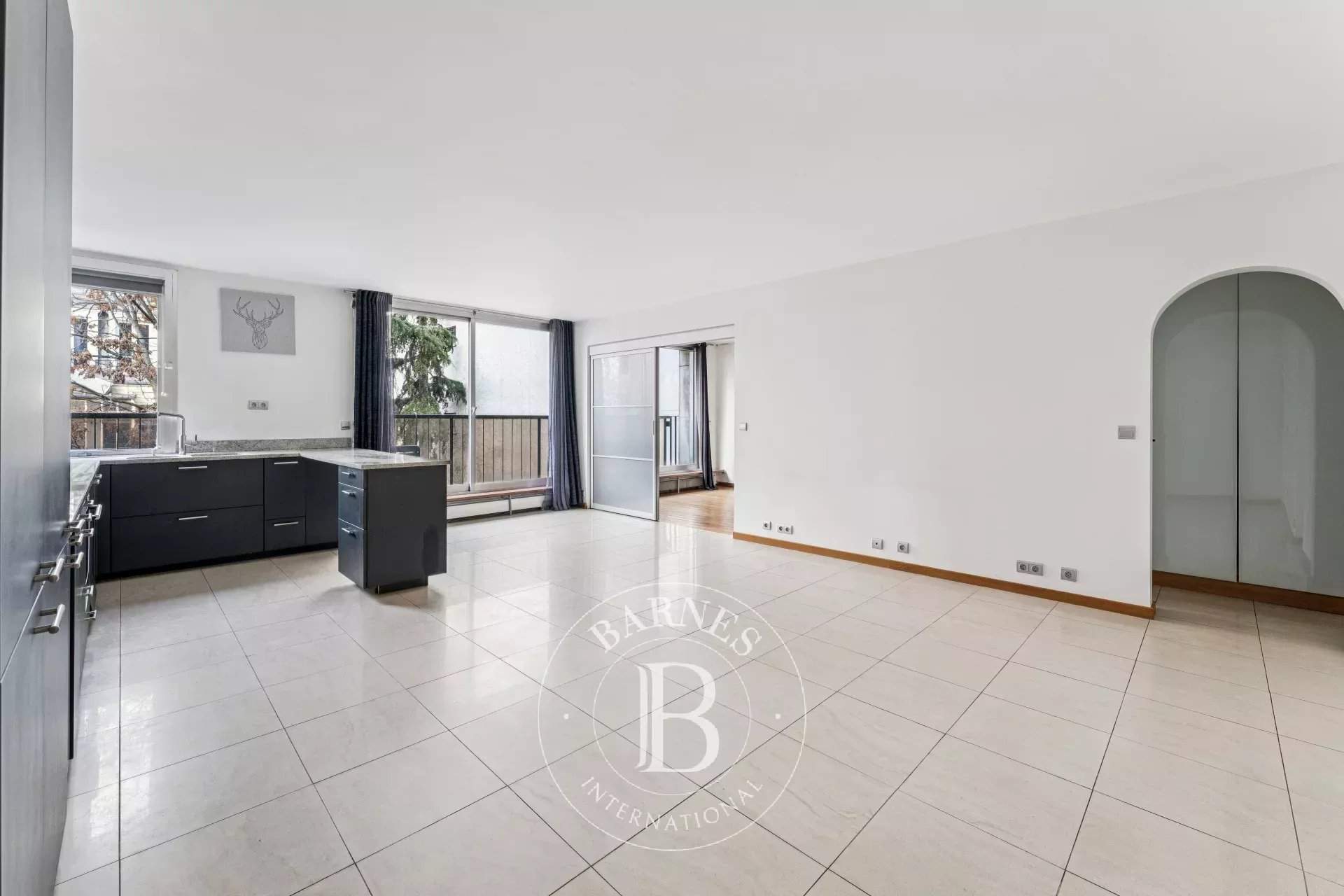 Paris  - Appartement 2 Pi&egrave;ces, 1 Chambre - picture 3