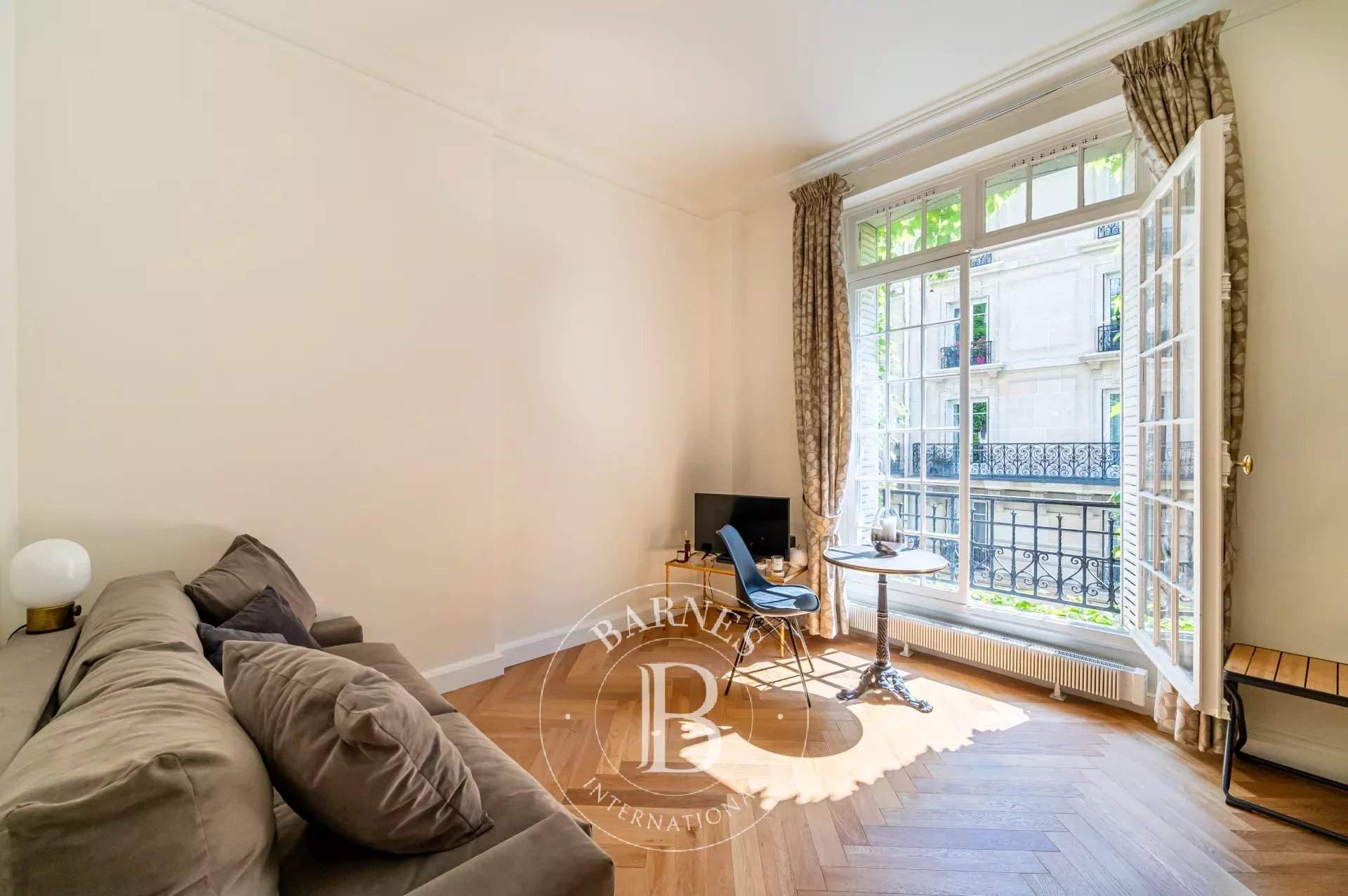 Paris  - Appartement 1 Pièce - picture 1