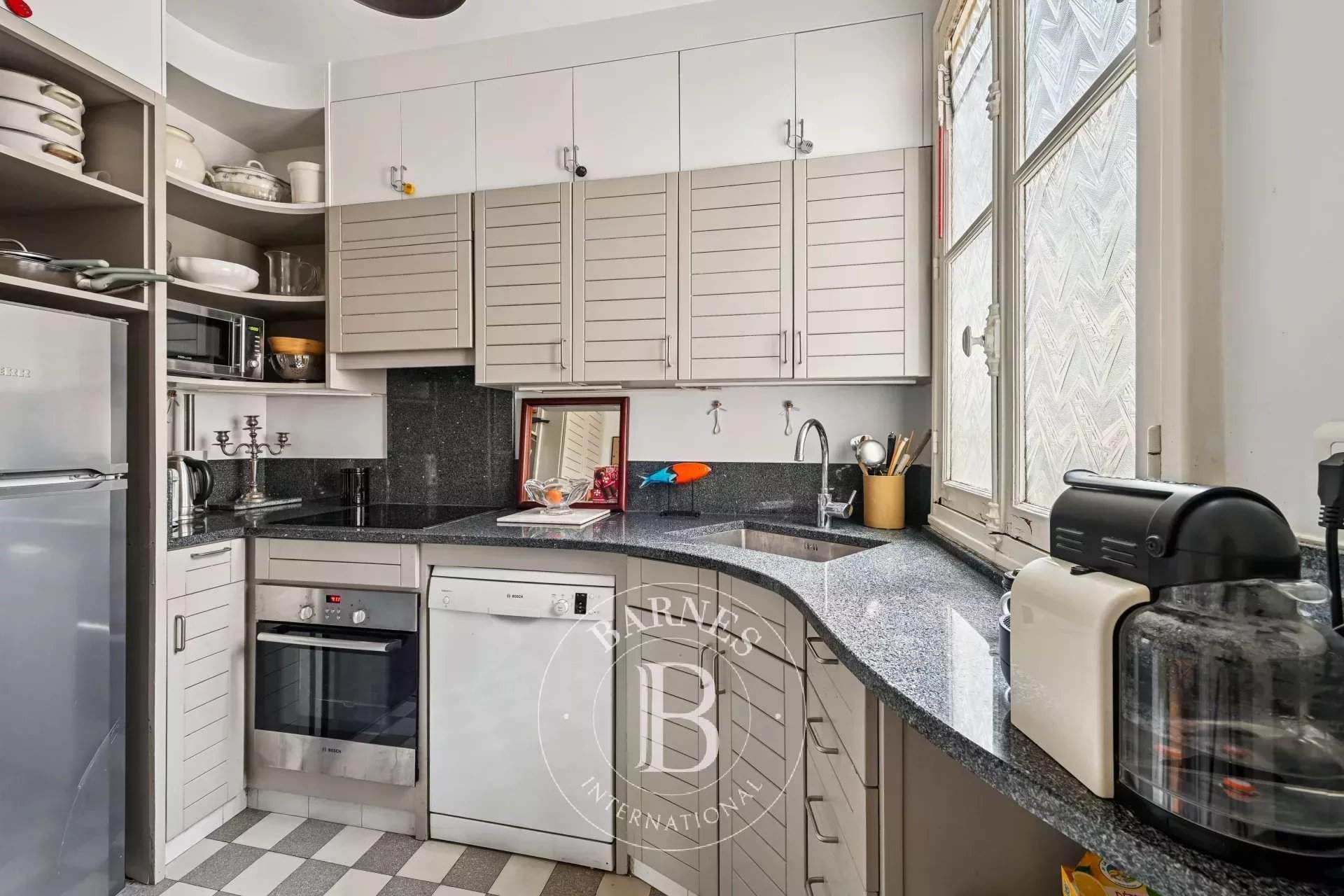 Paris  - Apartment 1 Bedroom - picture 7