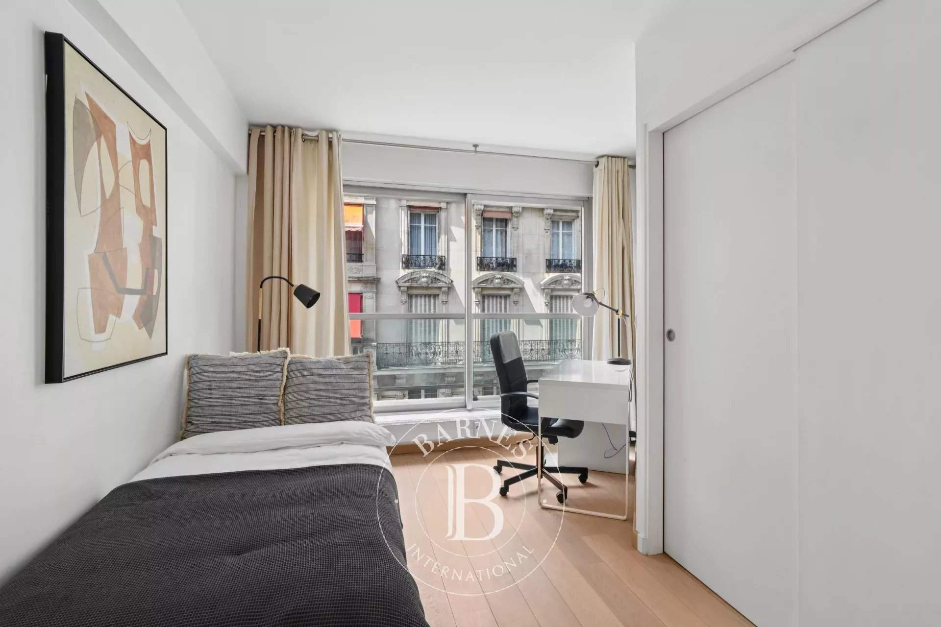 Paris  - Apartment 2 Bedrooms - picture 8