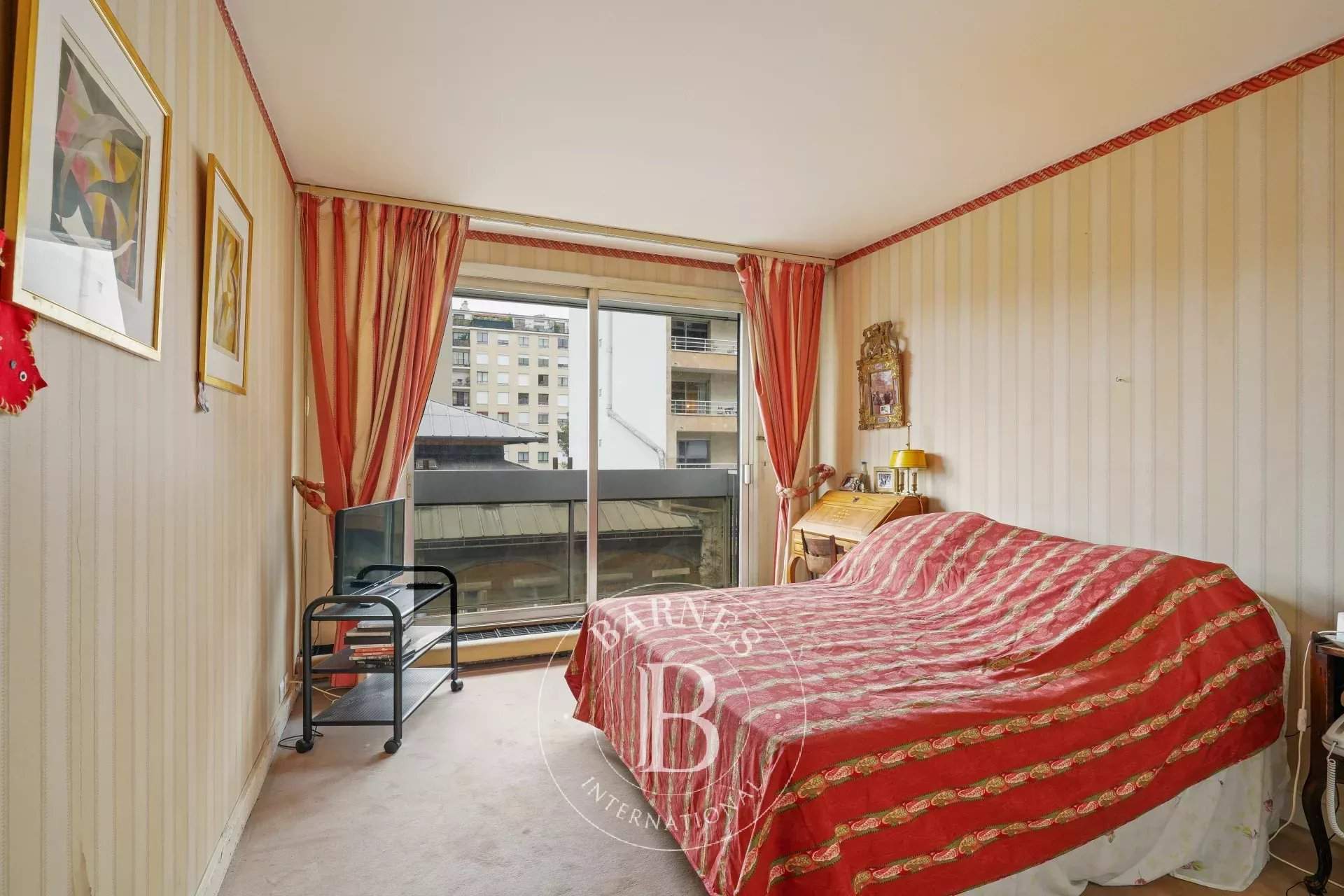 Paris  - Appartement 3 Pi&egrave;ces 2 Chambres - picture 6