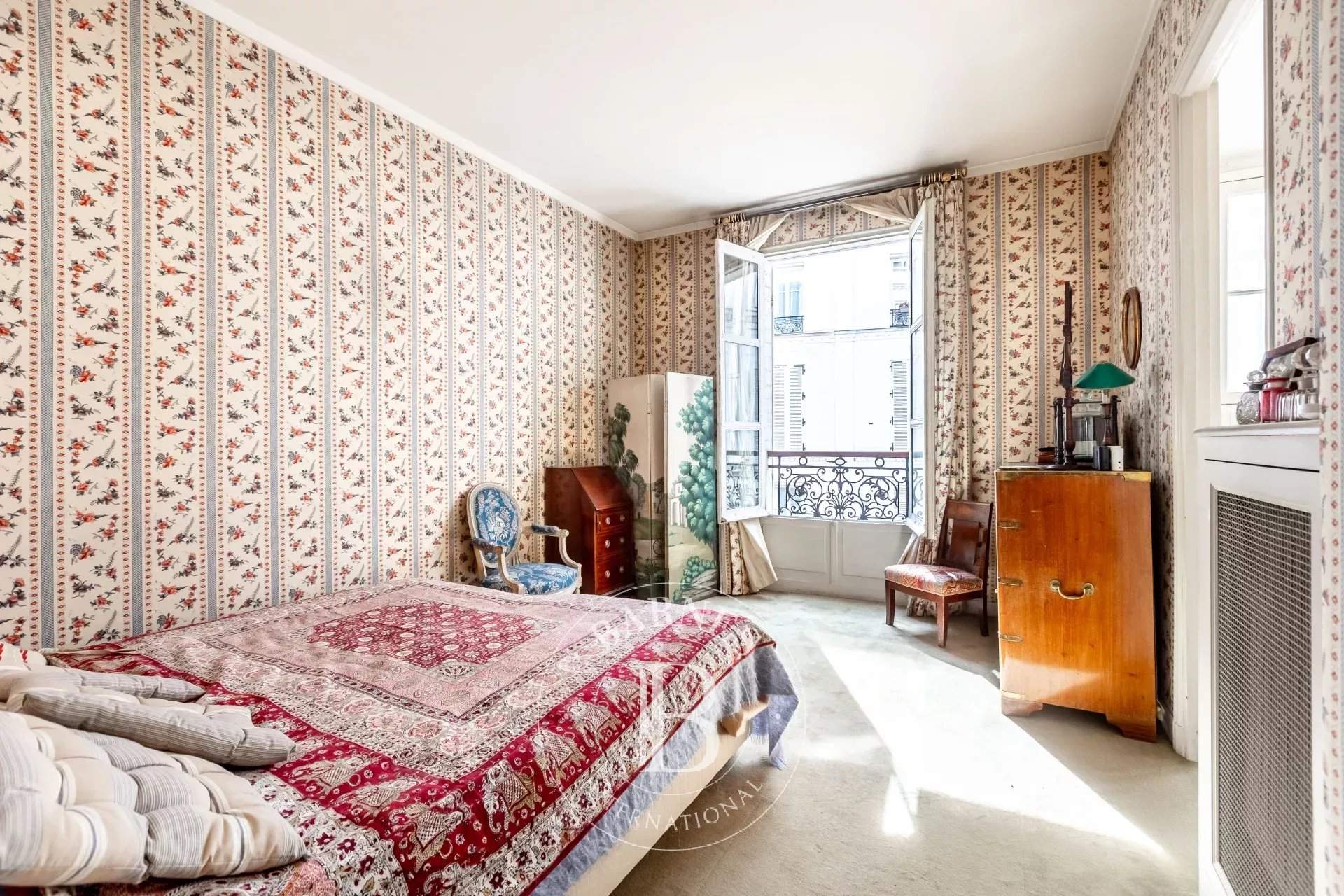 Paris  - Appartement 5 Pi&egrave;ces 2 Chambres - picture 9