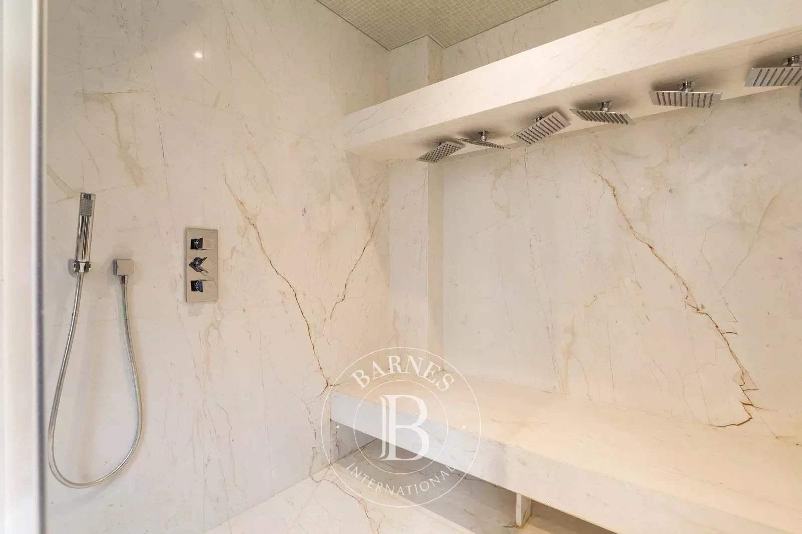 Paris  - Apartment 1 Bedroom - picture 11