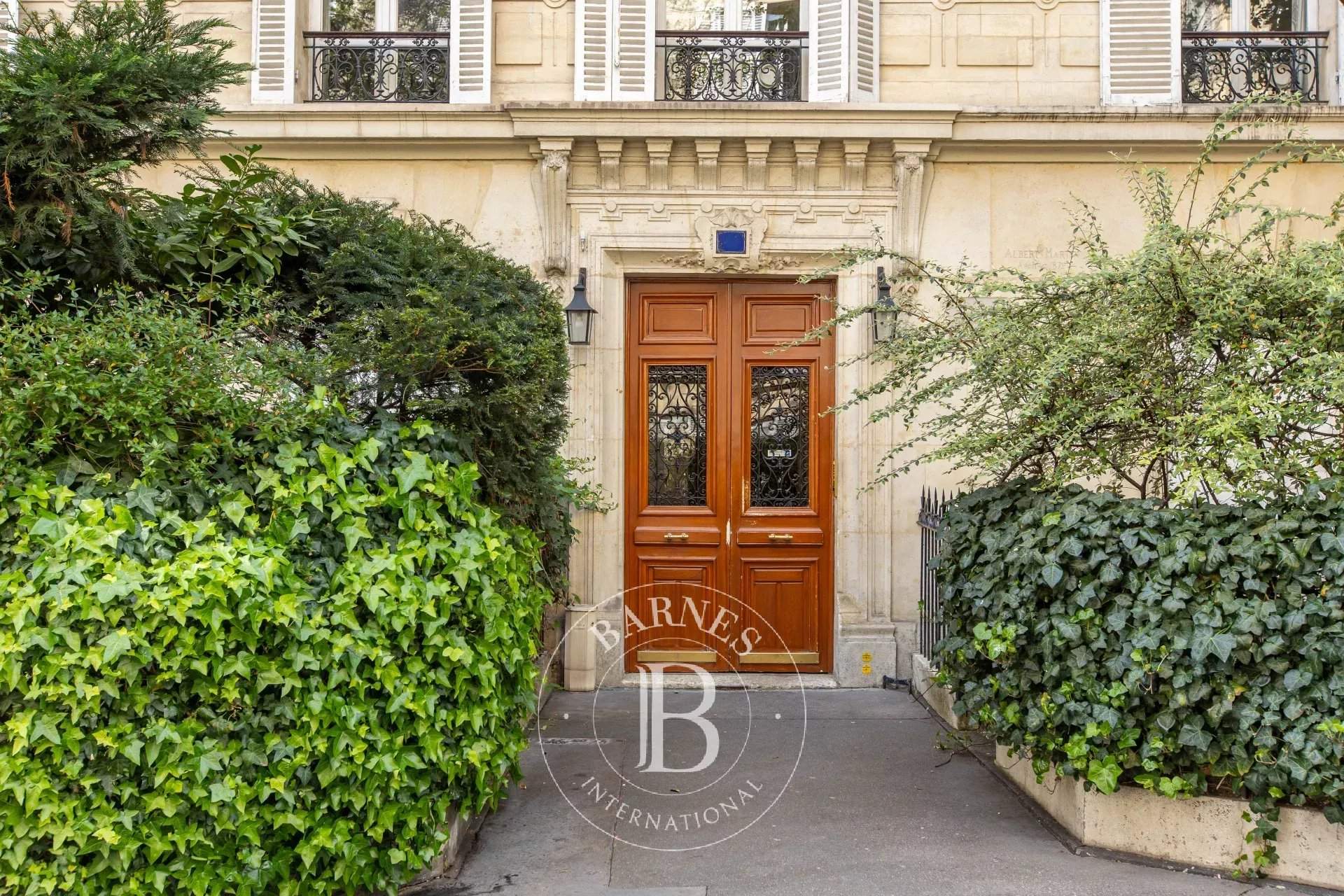 Paris  - Appartement 5 Pi&egrave;ces 2 Chambres - picture 14