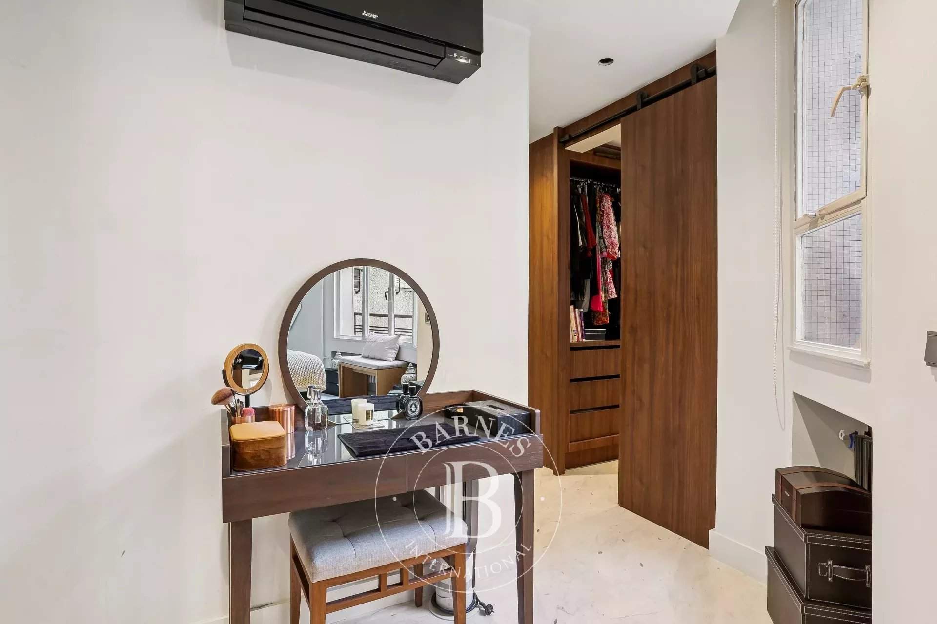 Paris  - Apartment 1 Bedroom - picture 9