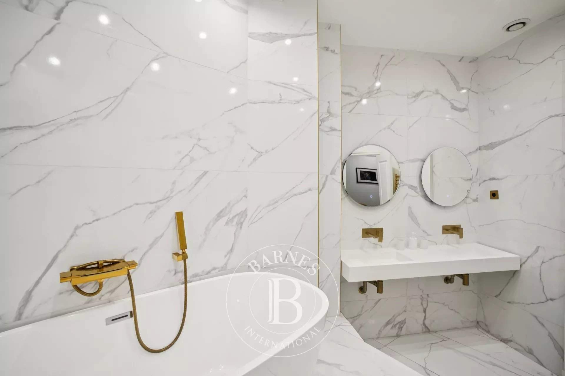 Paris  - Apartment 2 Bedrooms - picture 12