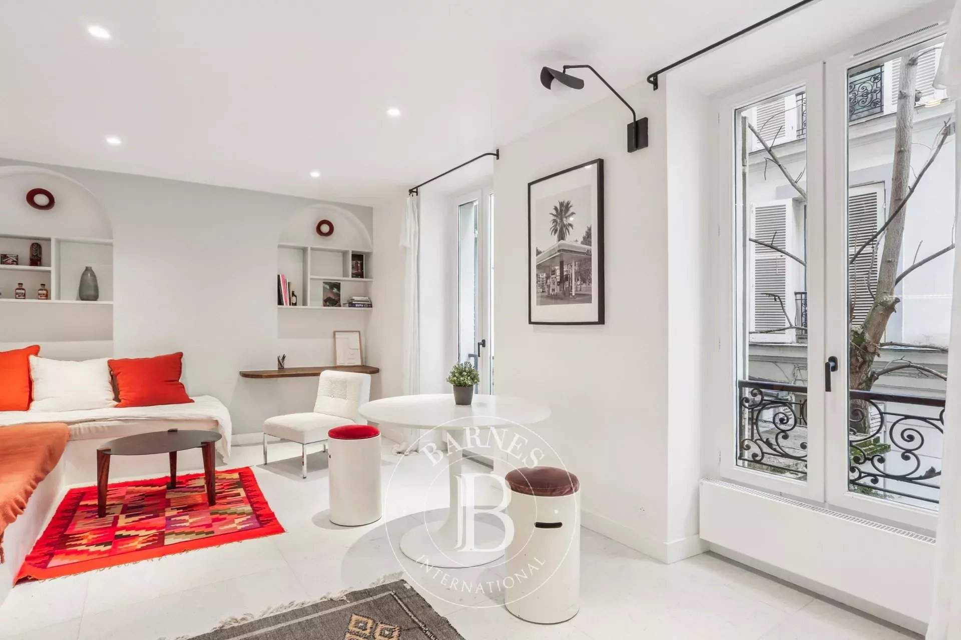 Paris  - Appartement 2 Pi&egrave;ces, 1 Chambre - picture 2