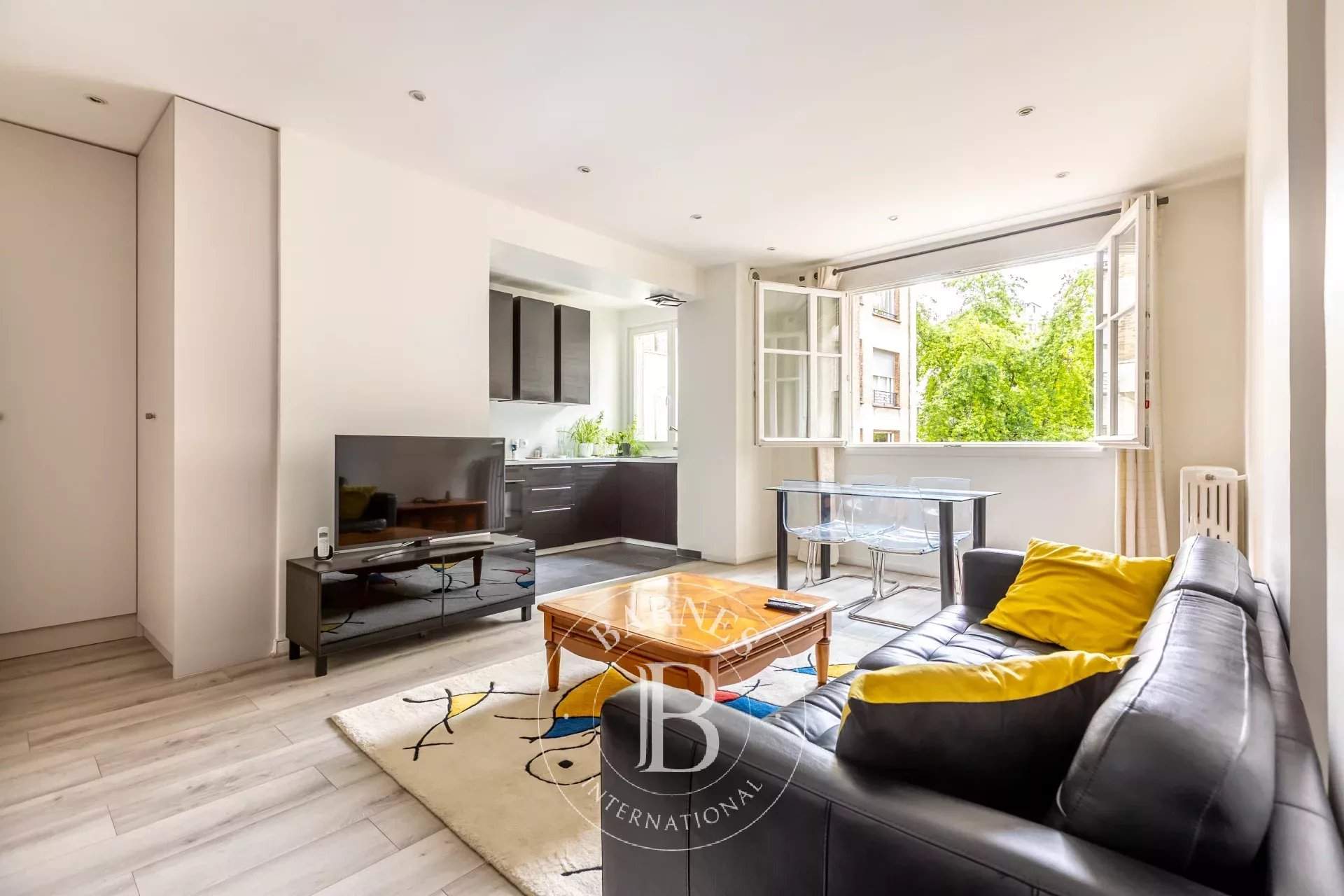 Paris  - Apartment 1 Bedroom - picture 2