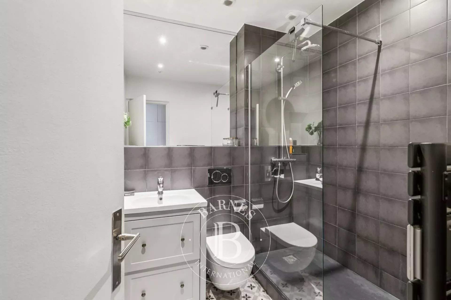 Paris  - Apartment  - picture 11