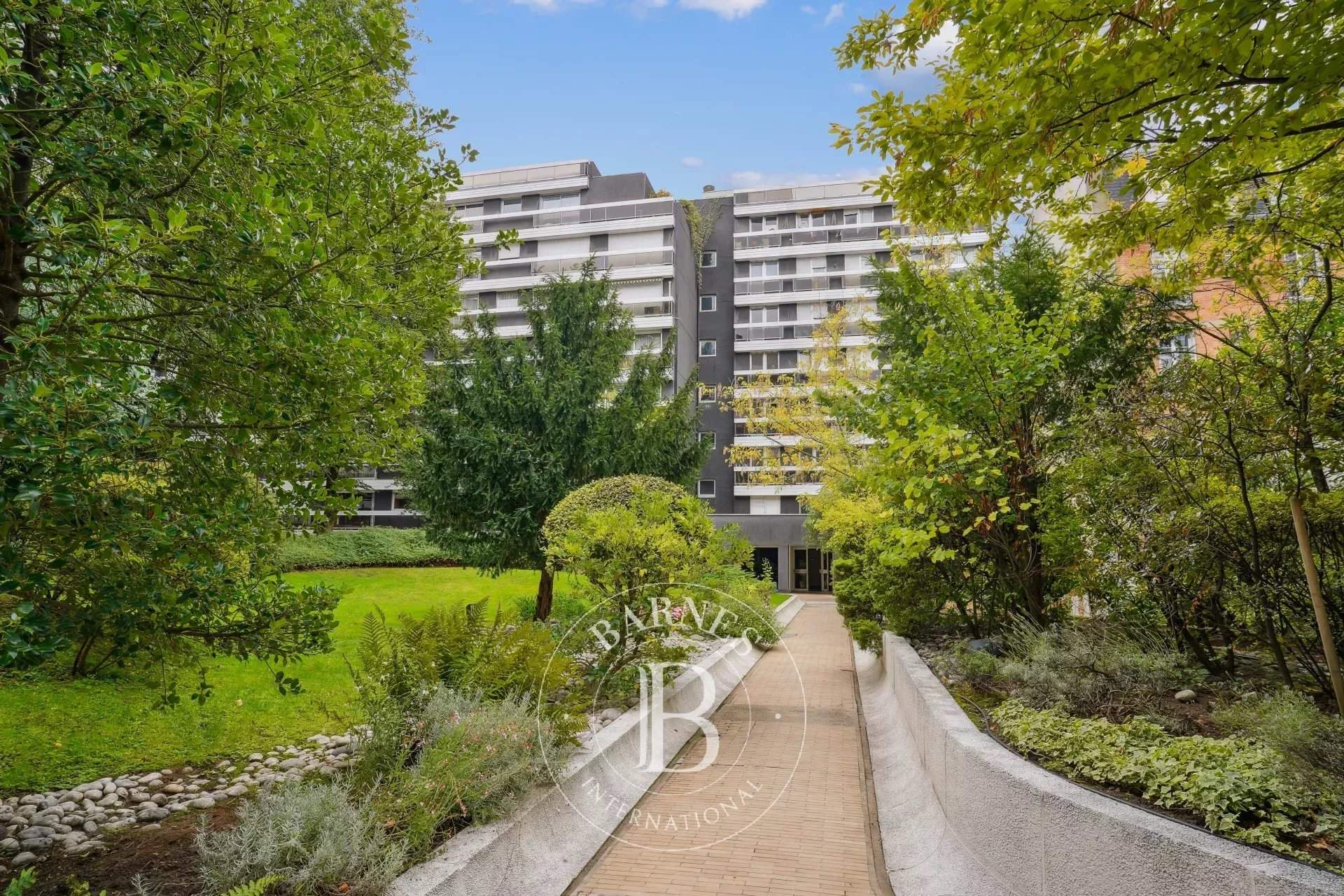 Paris  - Appartement 3 Pi&egrave;ces 2 Chambres - picture 8