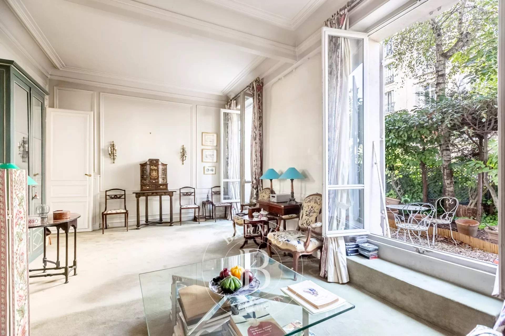 Paris  - Appartement 5 Pi&egrave;ces 2 Chambres - picture 3