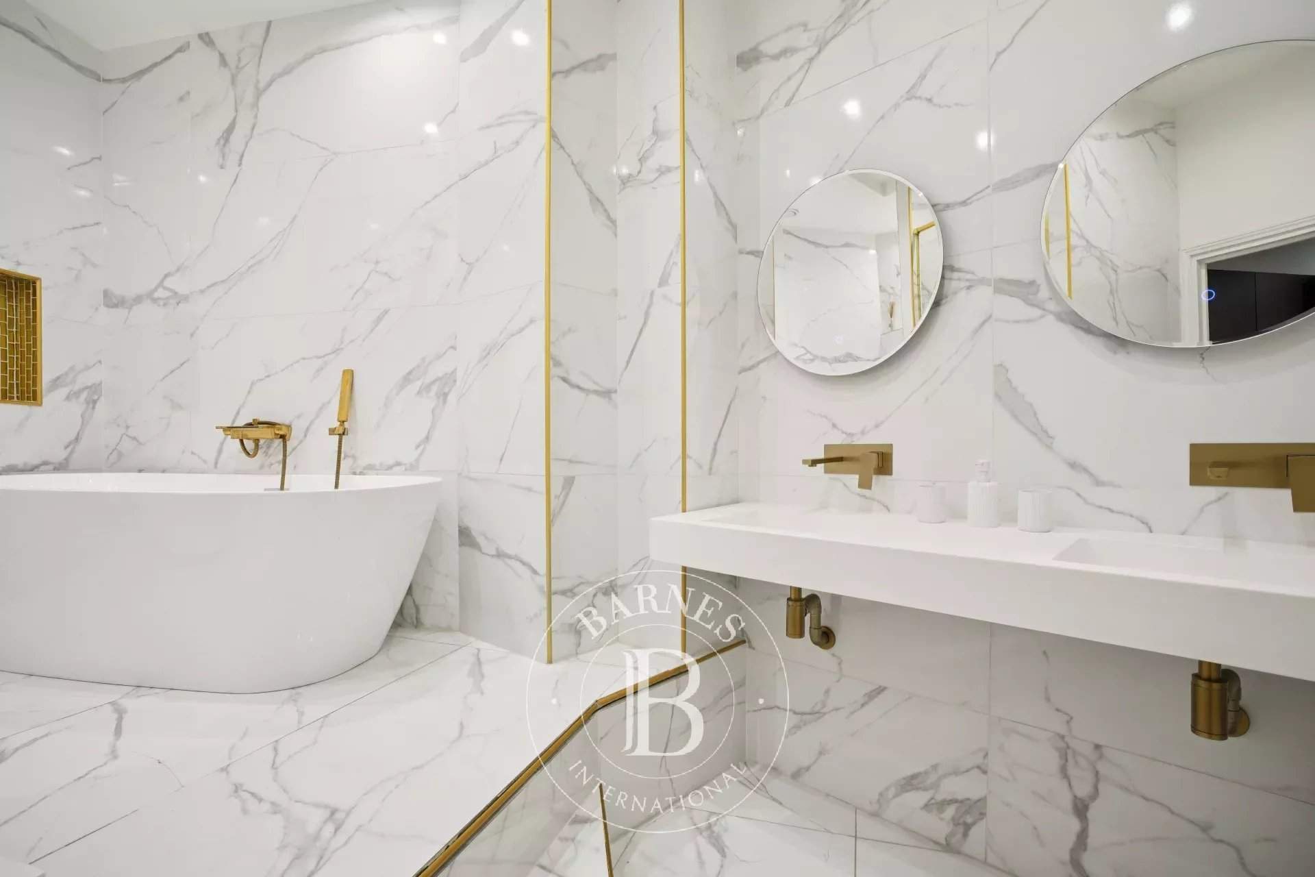 Paris  - Apartment 2 Bedrooms - picture 10