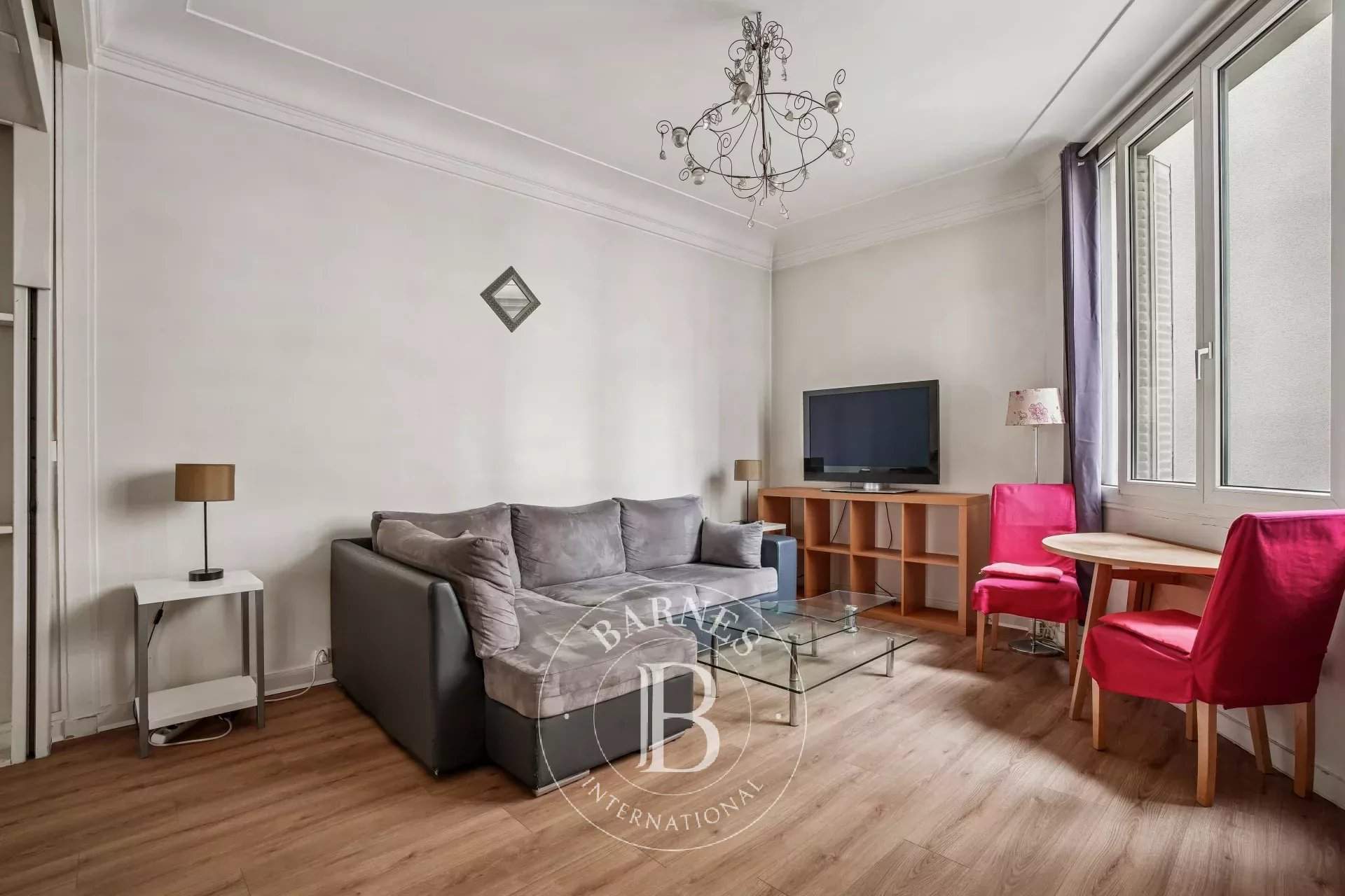 Paris  - Appartement 1 Pi&egrave;ce - picture 1