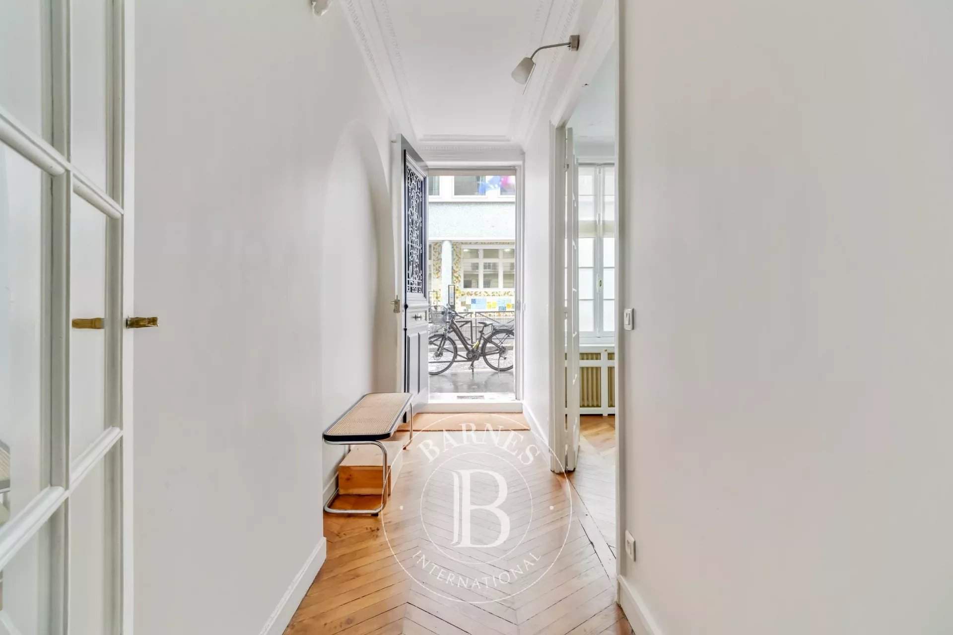 Paris  - Apartment 1 Bedroom - picture 2