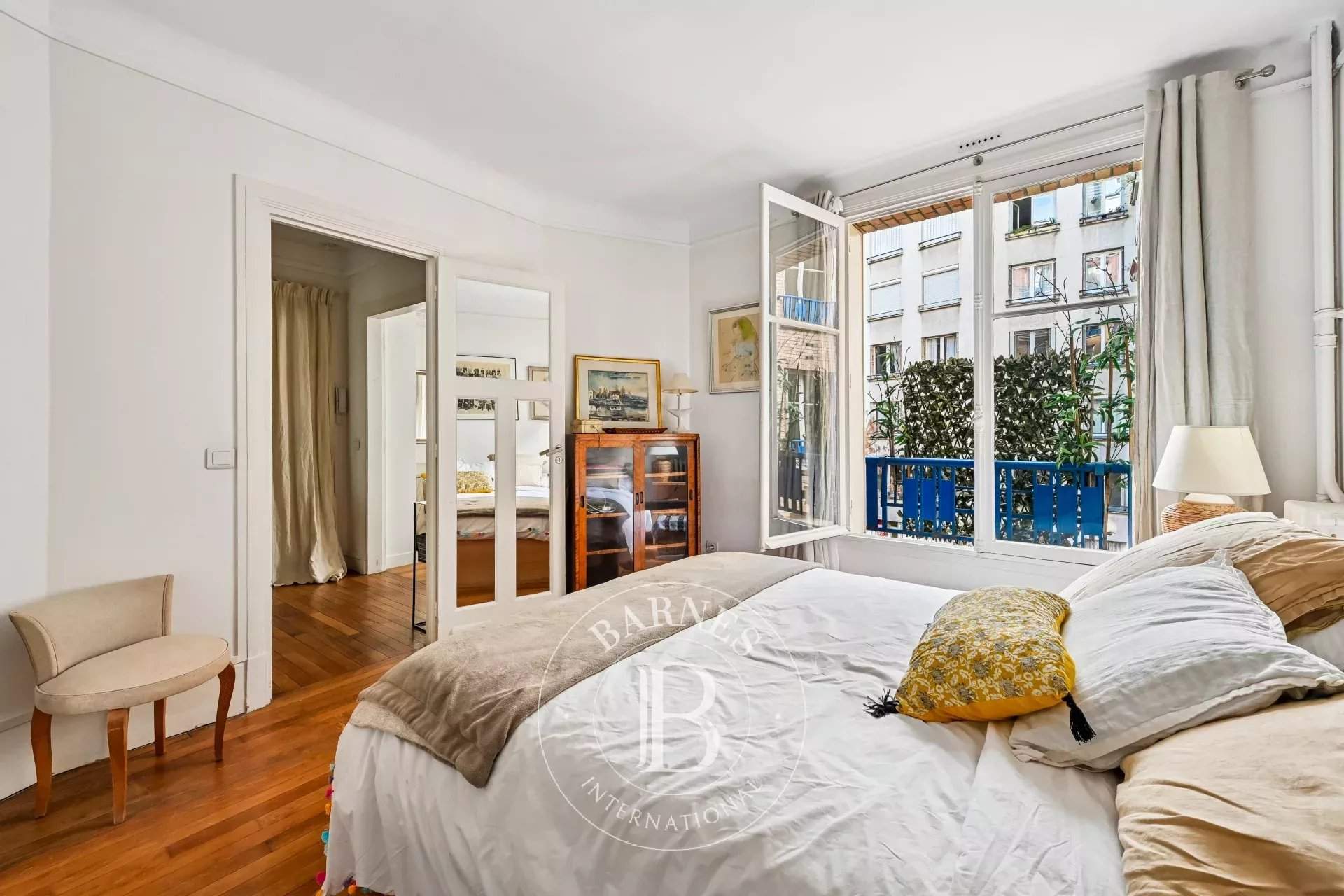 Paris  - Apartment 1 Bedroom - picture 10