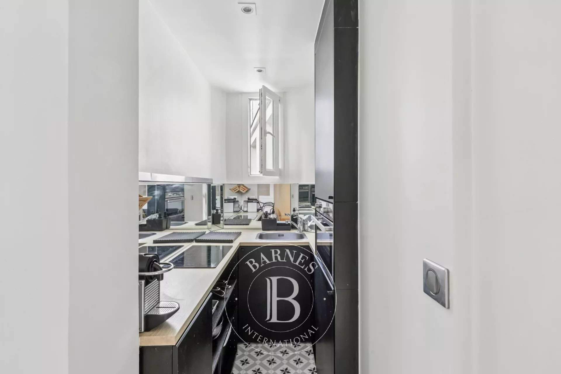 Paris  - Apartment  - picture 7