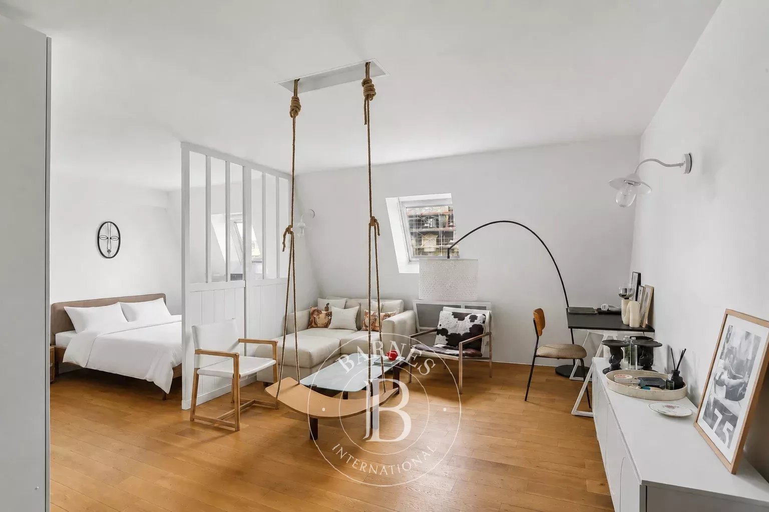 Paris  - Appartement 2 Pi&egrave;ces, 1 Chambre - picture 1