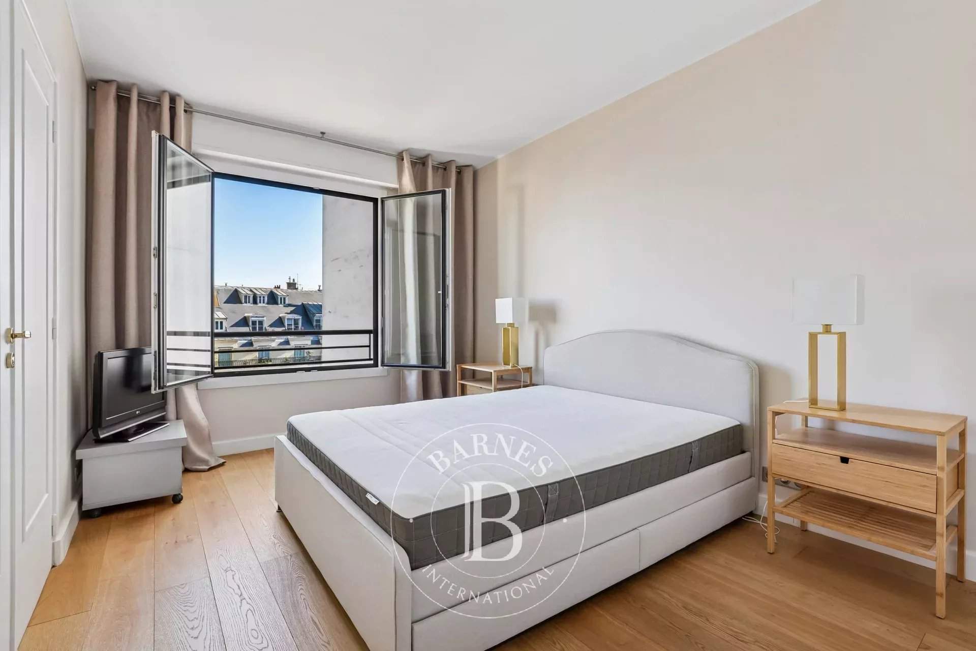 Paris  - Apartment 2 Bedrooms - picture 8