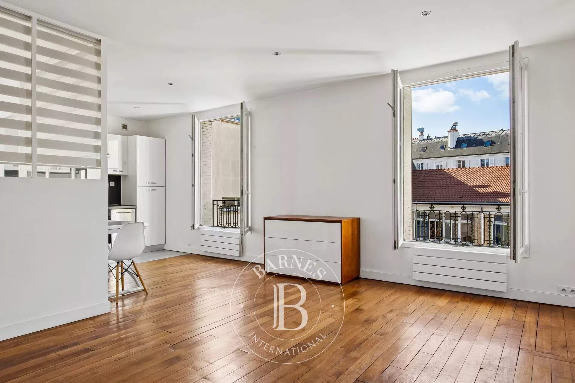 Paris  - Appartement 2 Pi&egrave;ces, 1 Chambre - picture 1