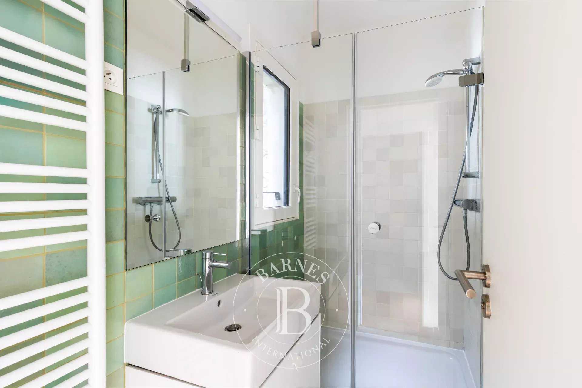 Paris  - Appartement 2 Pi&egrave;ces, 1 Chambre