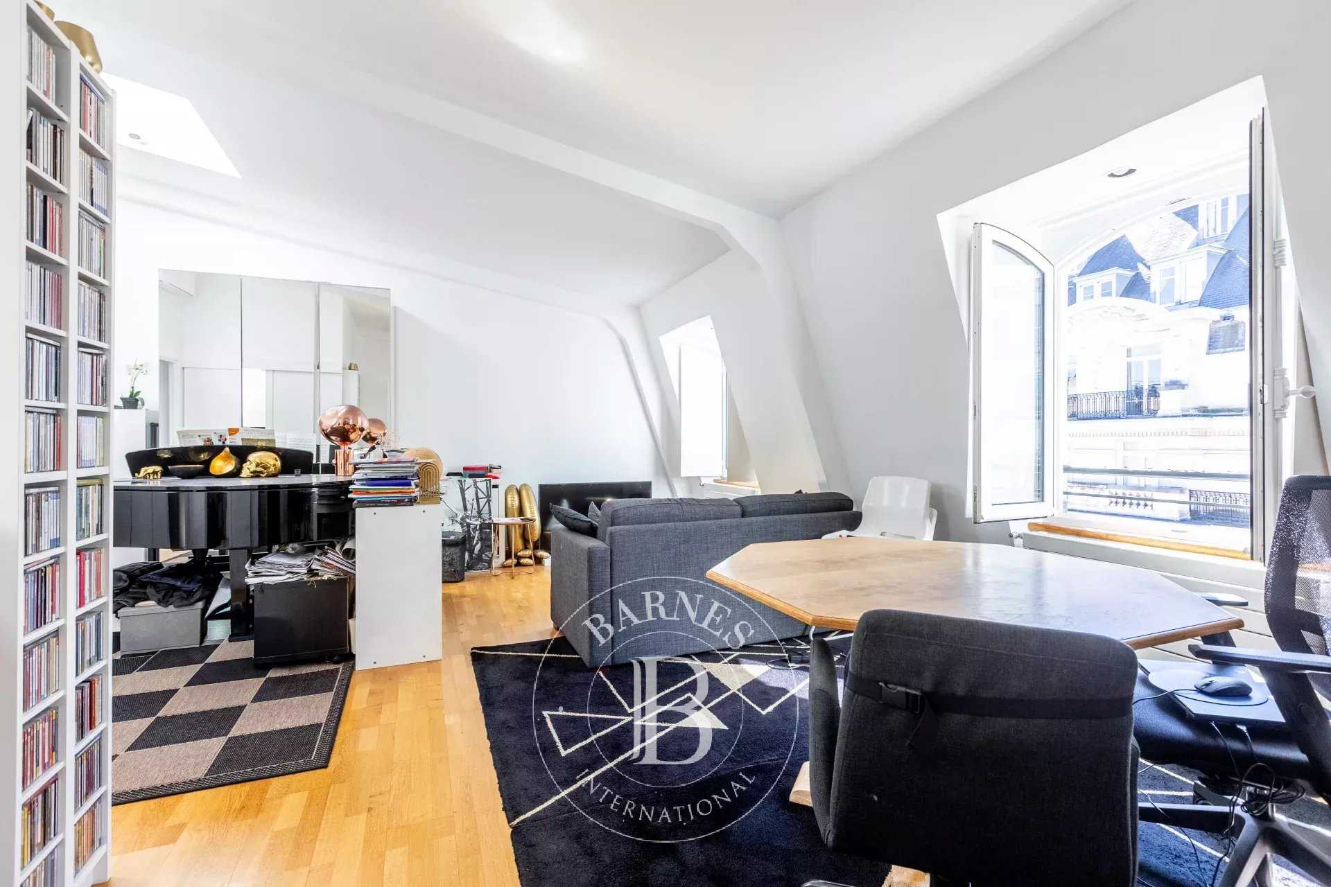 Paris  - Apartment 2 Bedrooms