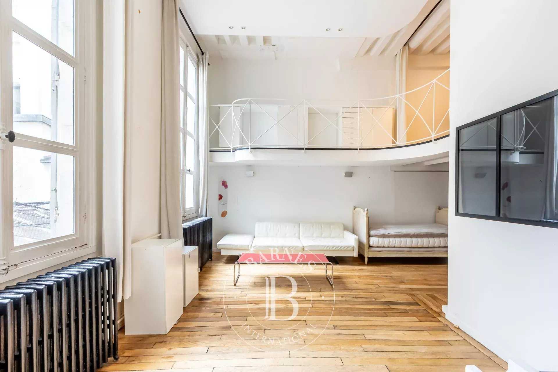 Paris  - Apartment 2 Bedrooms