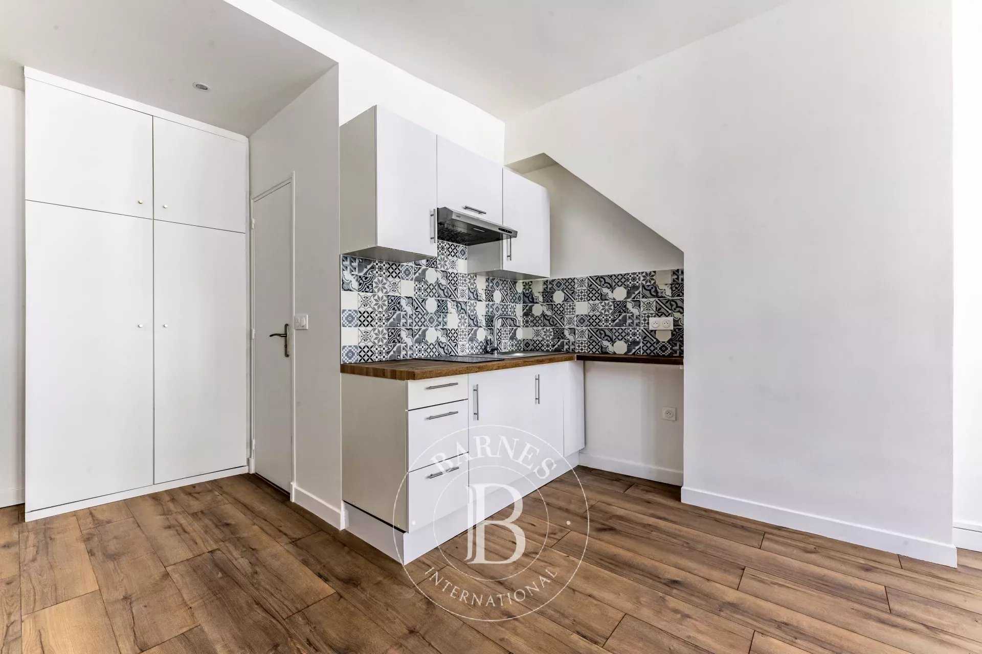 Paris  - Apartment 