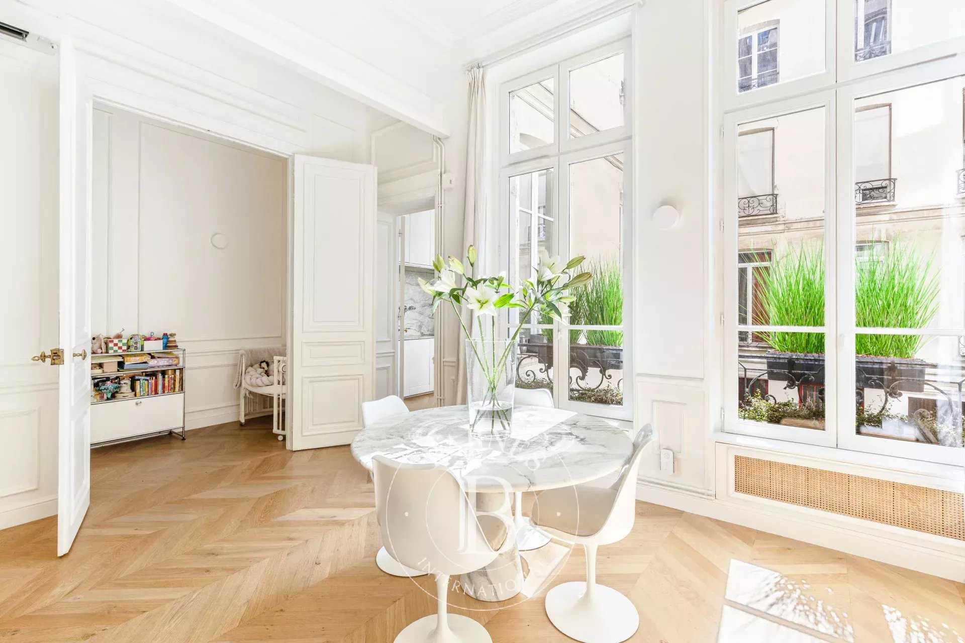 Paris  - Apartment 2 Bedrooms