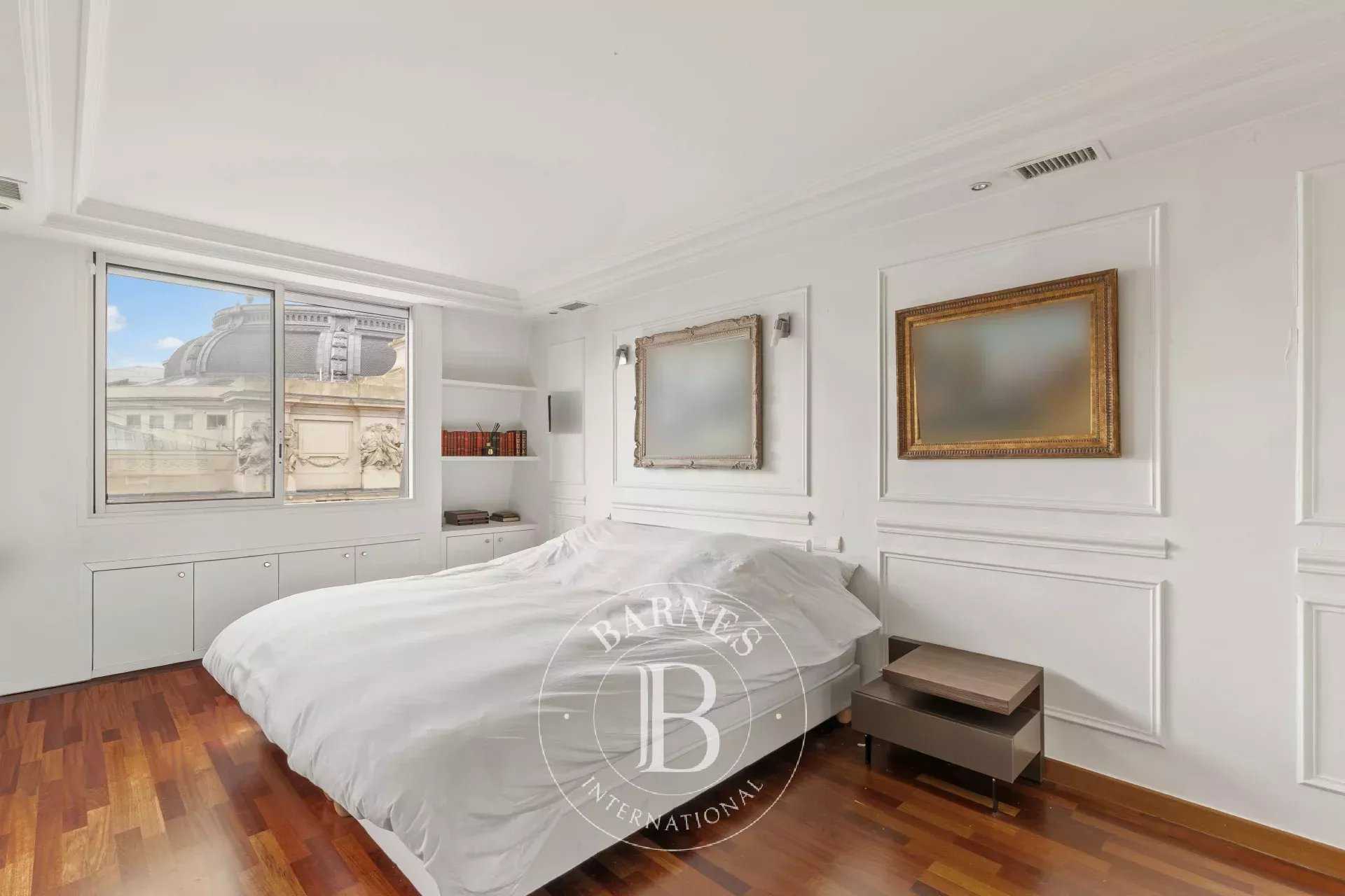 Paris  - Appartement 2 Pi&egrave;ces, 1 Chambre