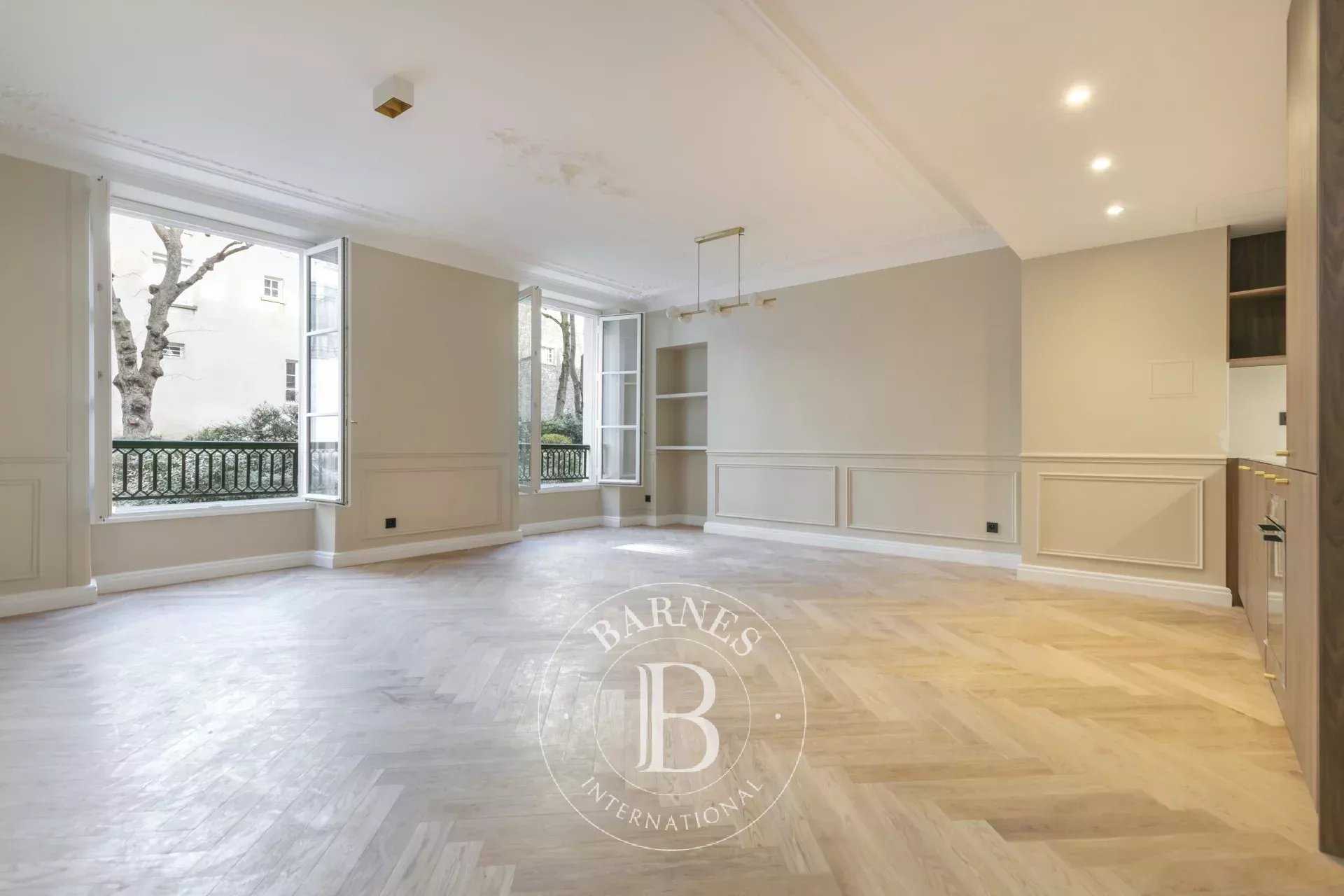 Paris  - Appartement 2 Pi&egrave;ces, 1 Chambre