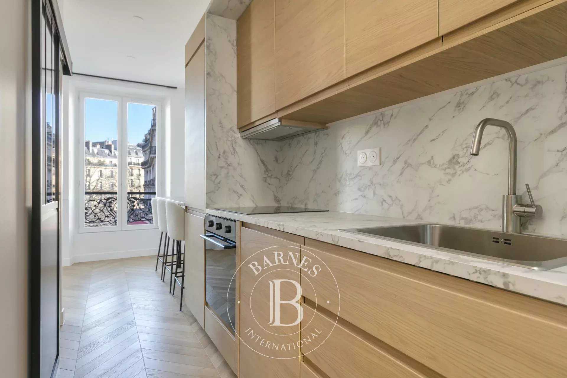 Paris  - Appartement 2 Pi&egrave;ces, 1 Chambre