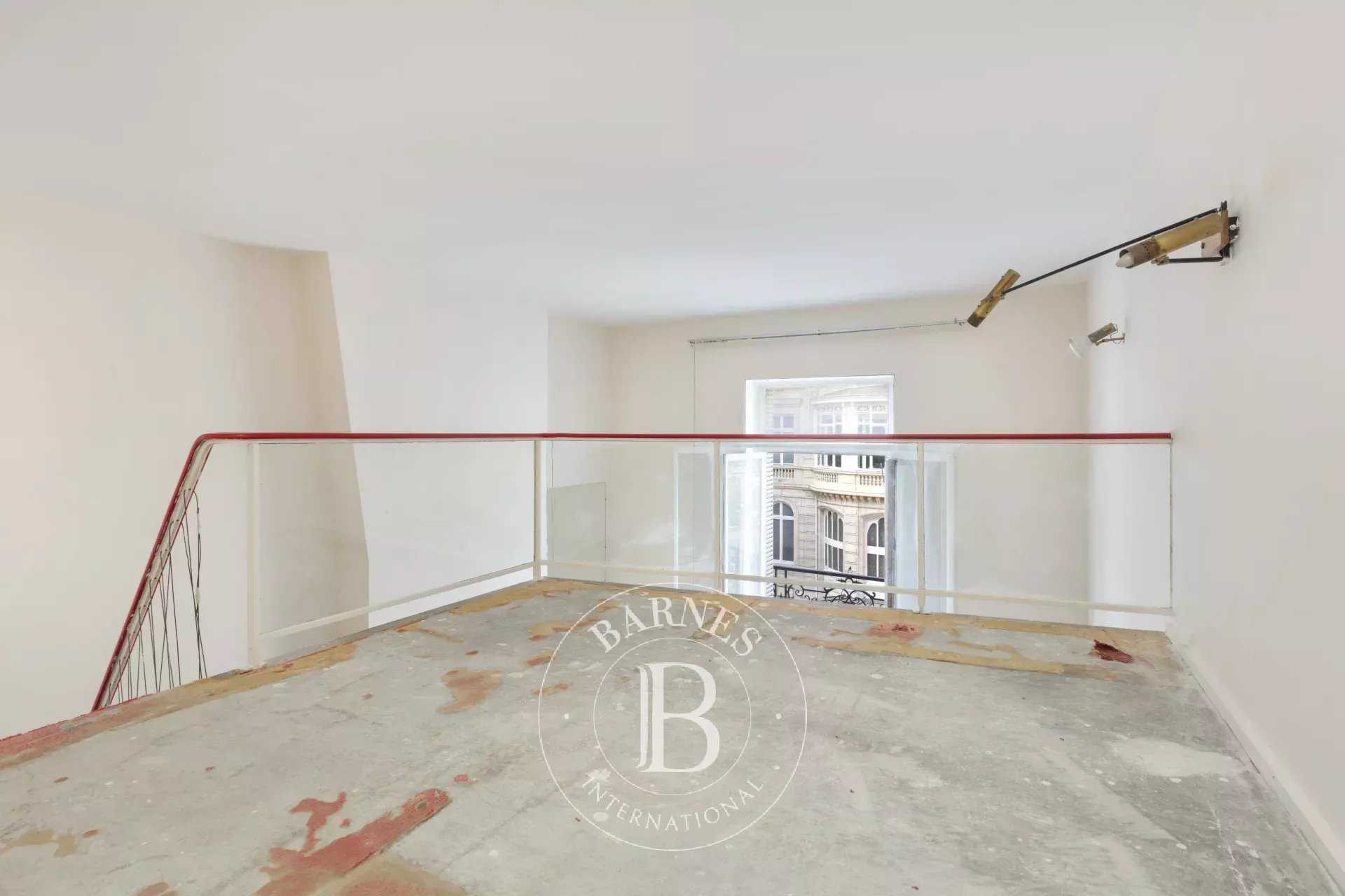 Paris  - Apartment 