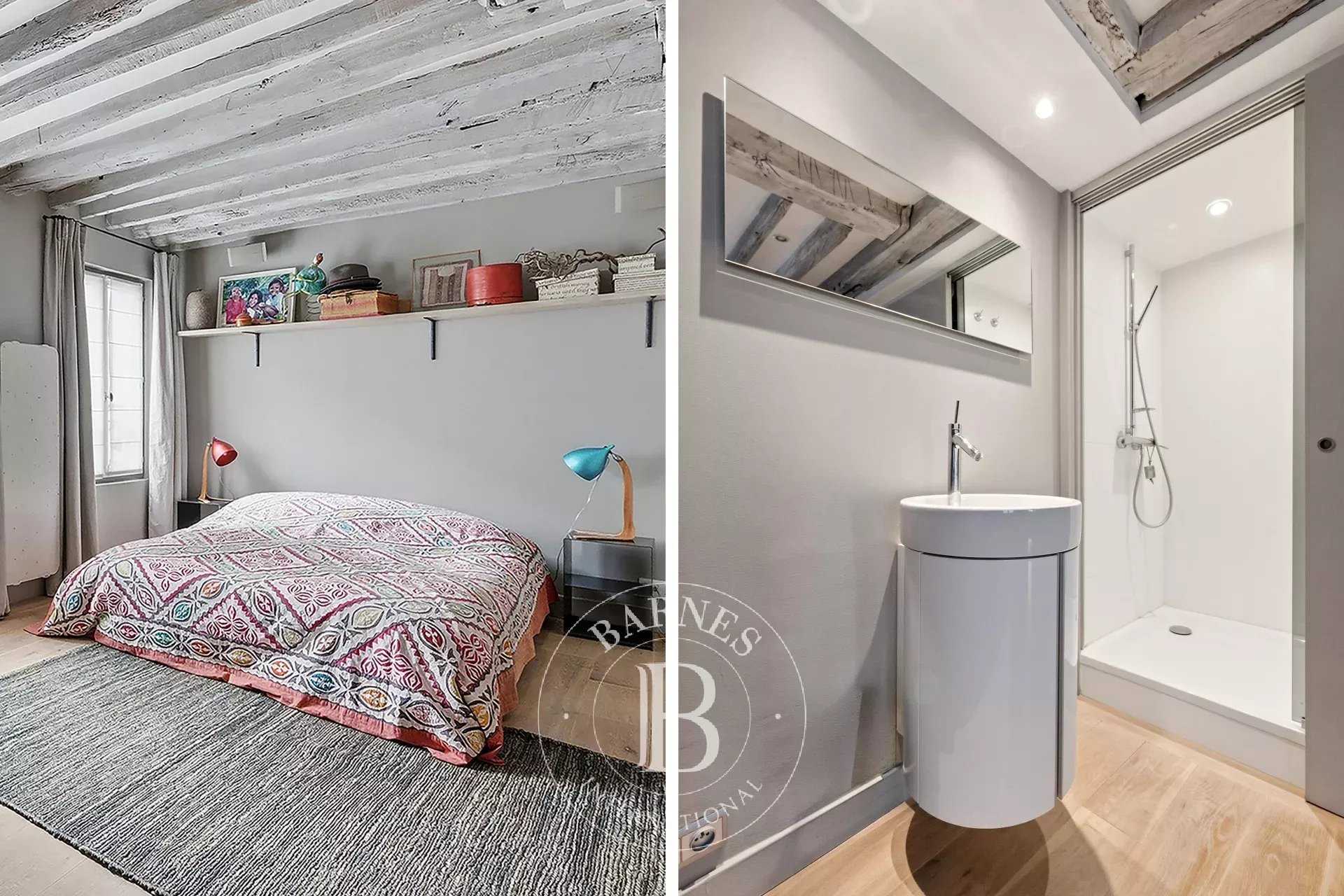 Paris  - Apartment 2 Bedrooms