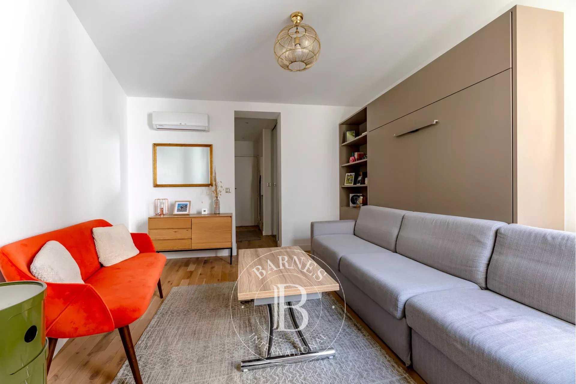 Paris  - Apartment 
