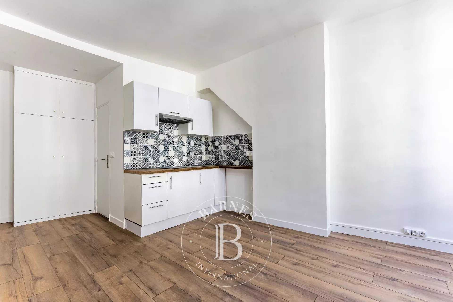 Paris  - Apartment 