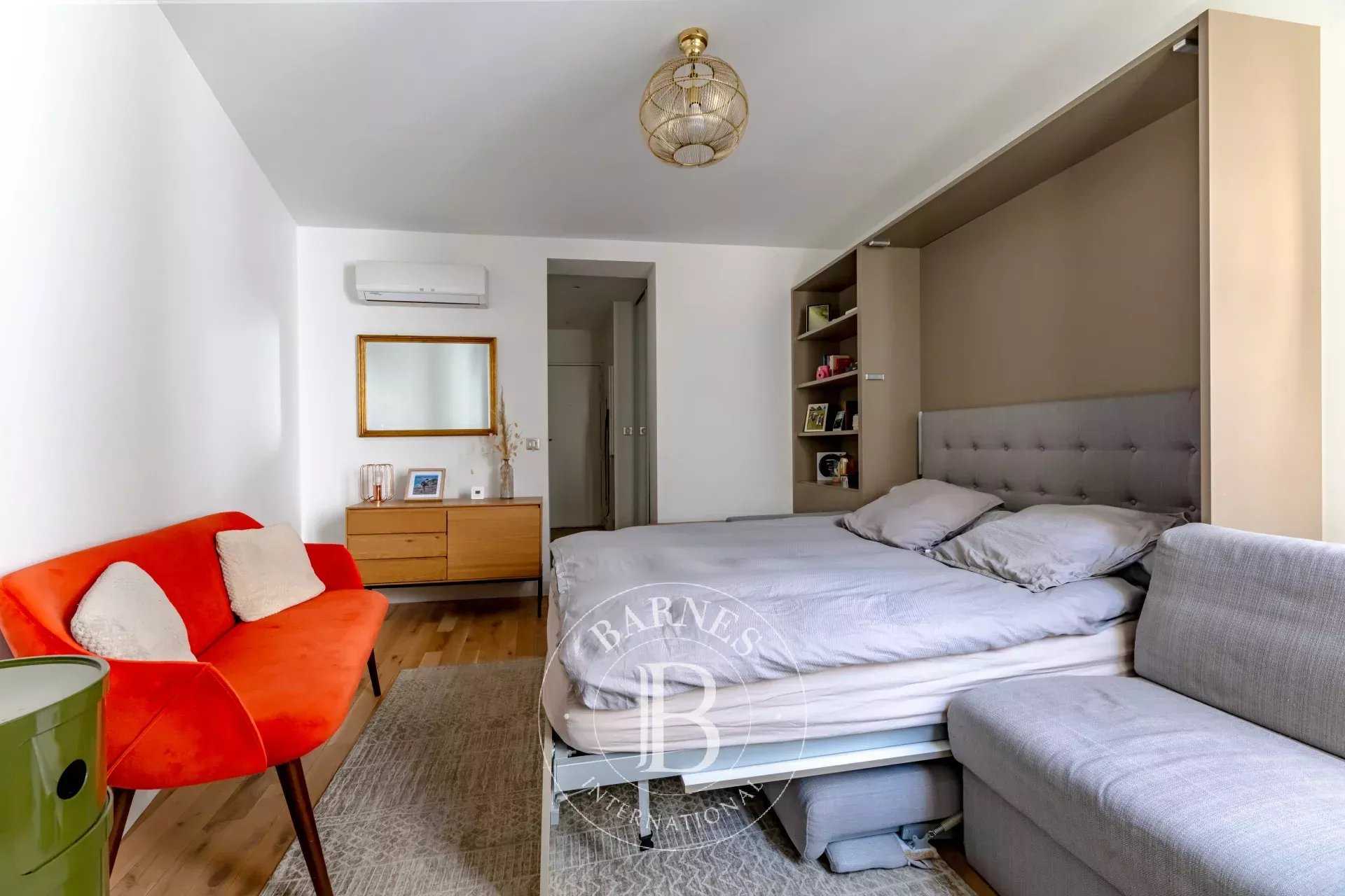 Paris  - Apartment 