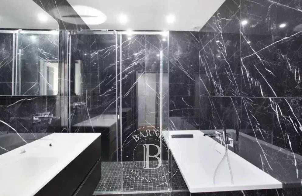 Paris  - Apartment 2 Bedrooms