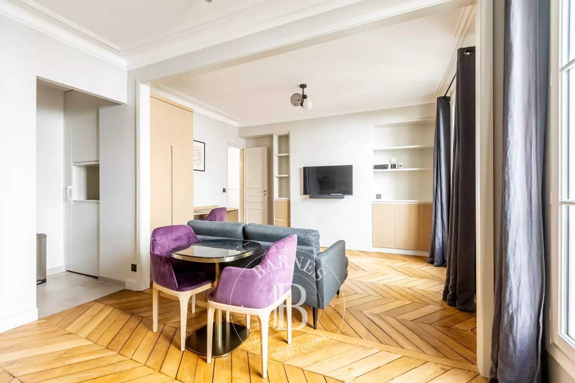 Paris  - Appartement 2 Pi&egrave;ces, 1 Chambre