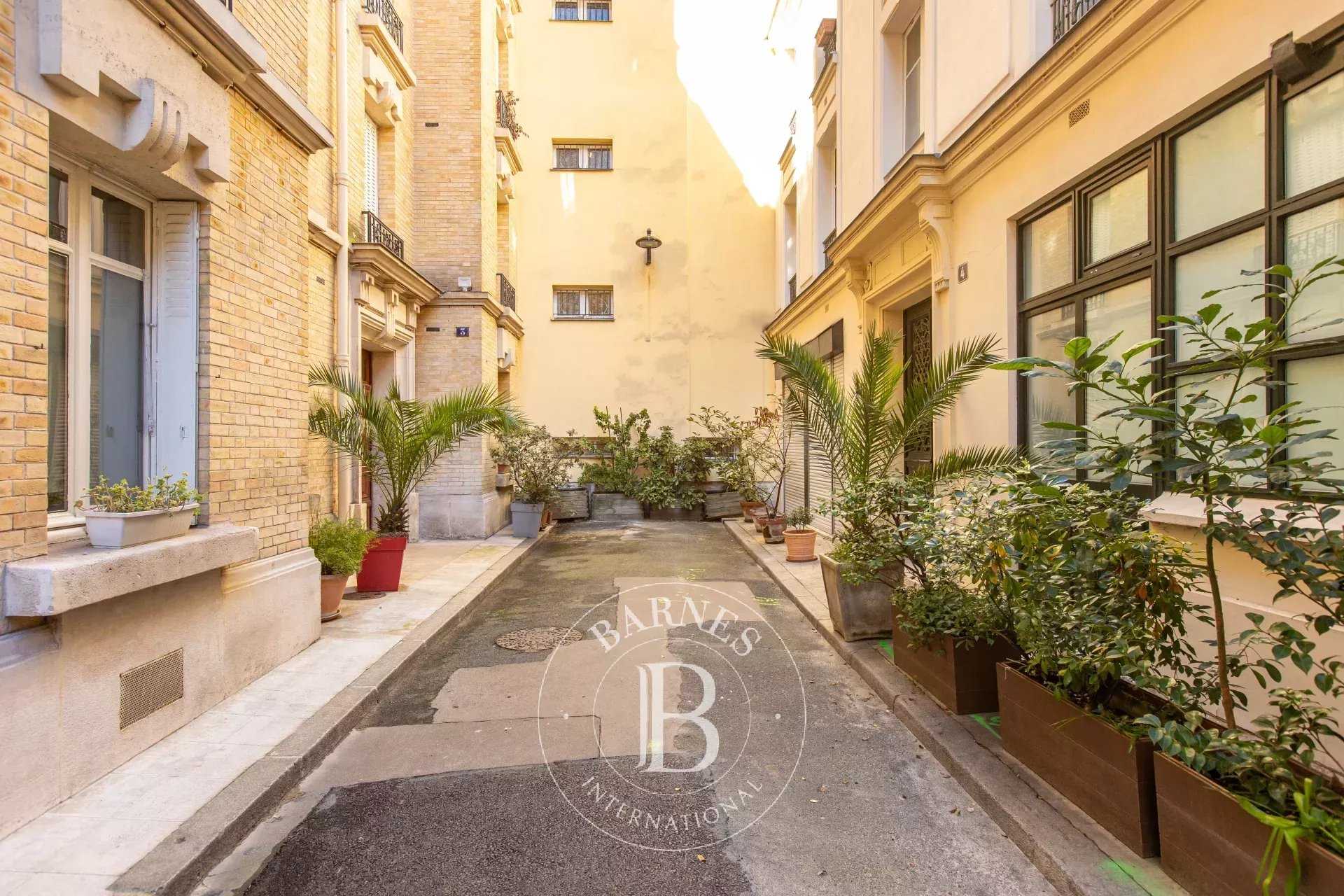 Paris  - Appartement 2 Pi&egrave;ces