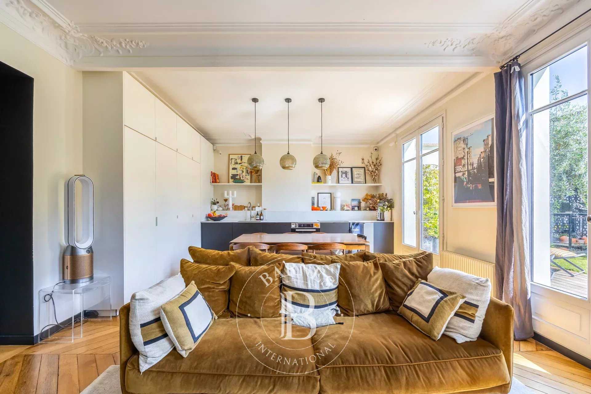 Paris  - Apartment 2 Bedrooms