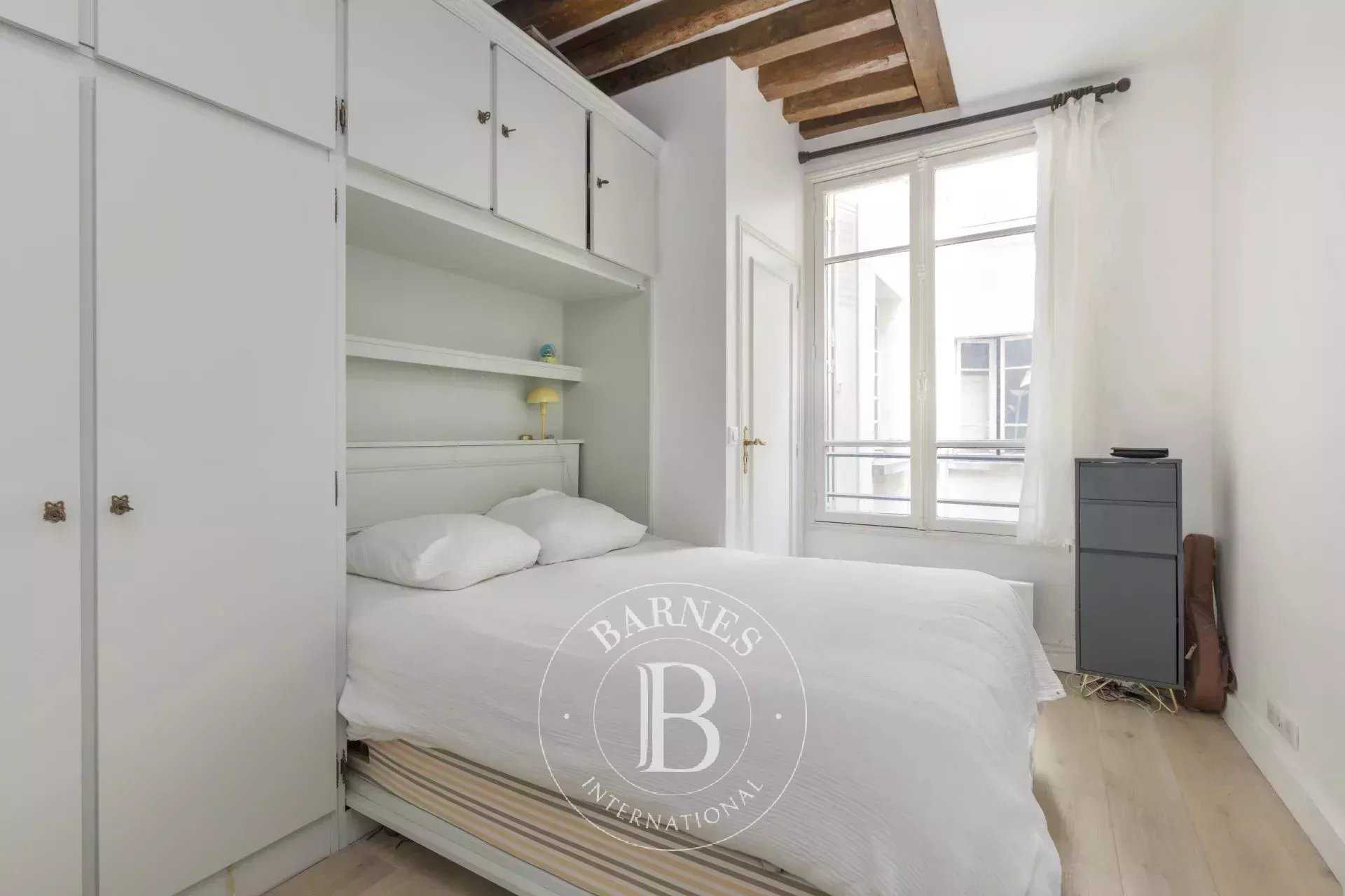 Paris  - Appartement 2 Pi&egrave;ces, 1 Chambre