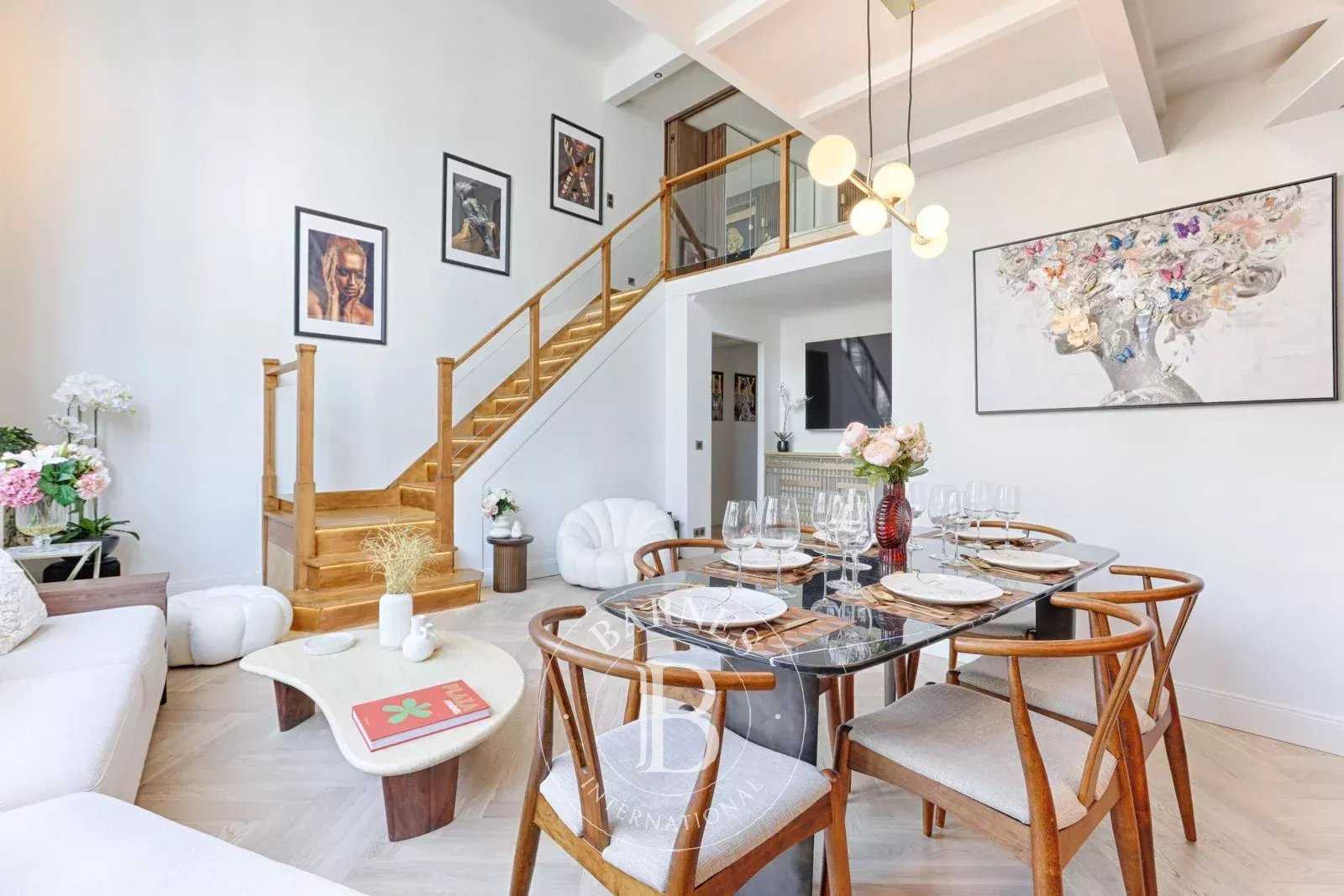 Paris  - Apartment 3 Bedrooms