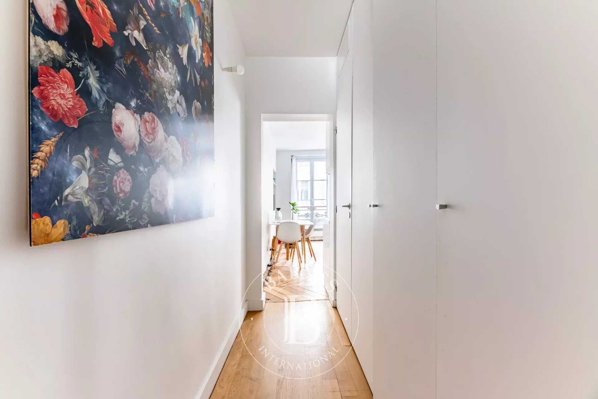 Paris  - Appartement 2 Pièces, 1 Chambre
