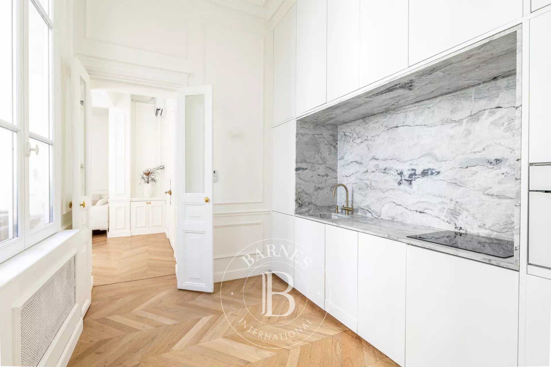Paris  - Apartment 2 Bedrooms