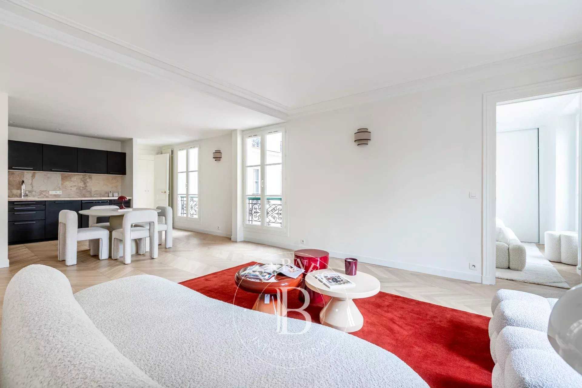 Paris  - Appartement 3 Pi&egrave;ces 2 Chambres