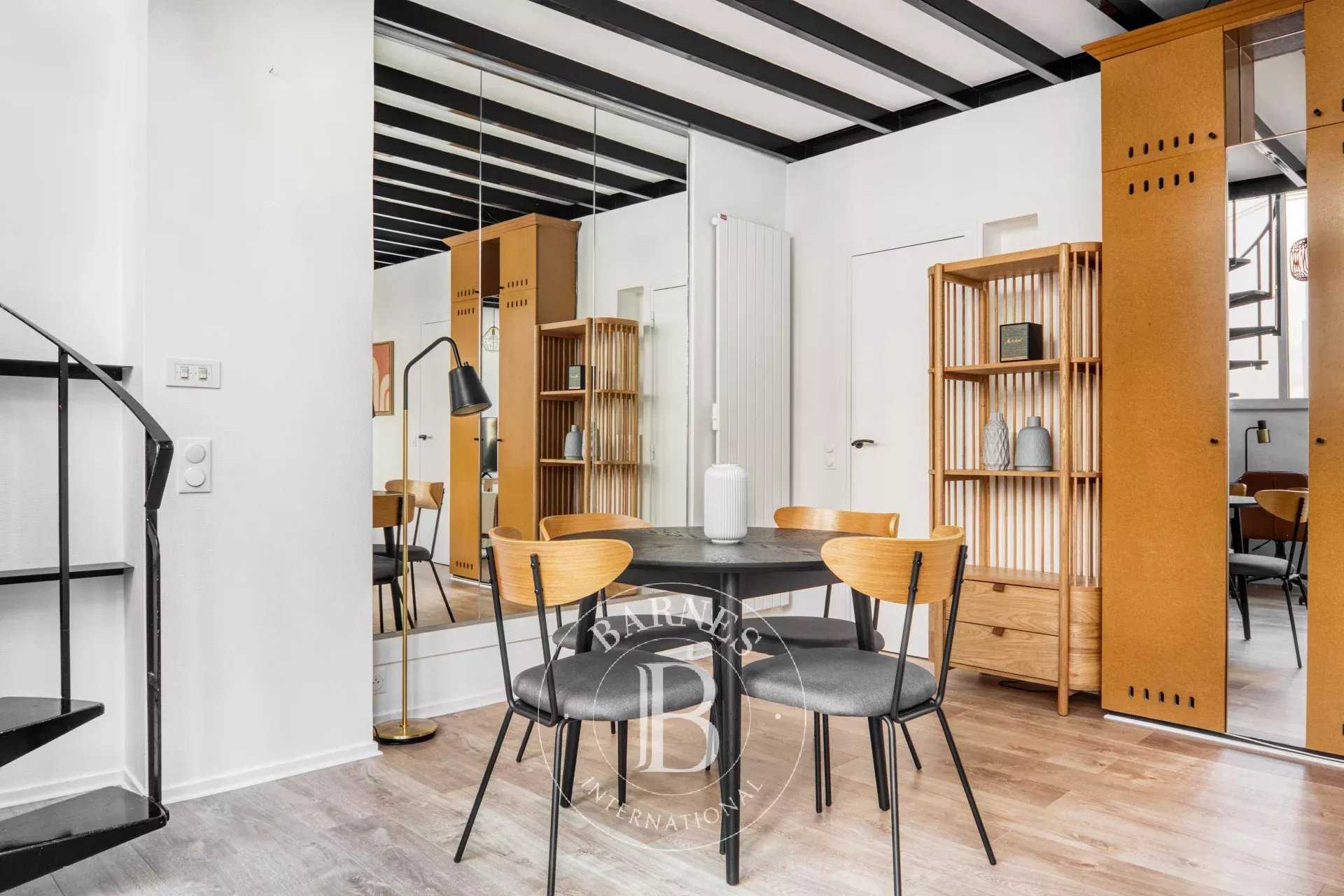 Paris  - Piso 2 Cuartos, 1 Habitacion